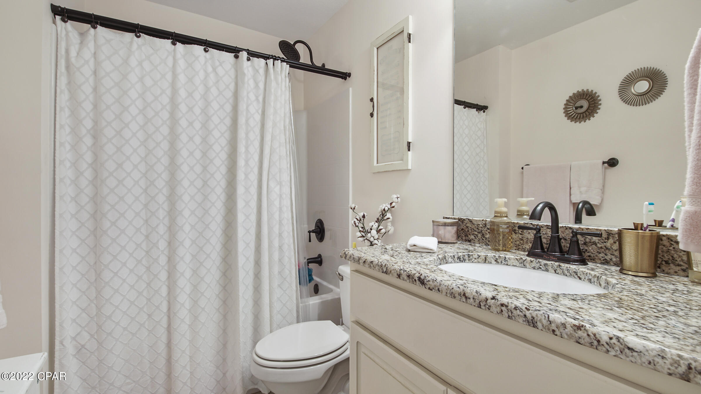 Annabella's Townhomes - Residential