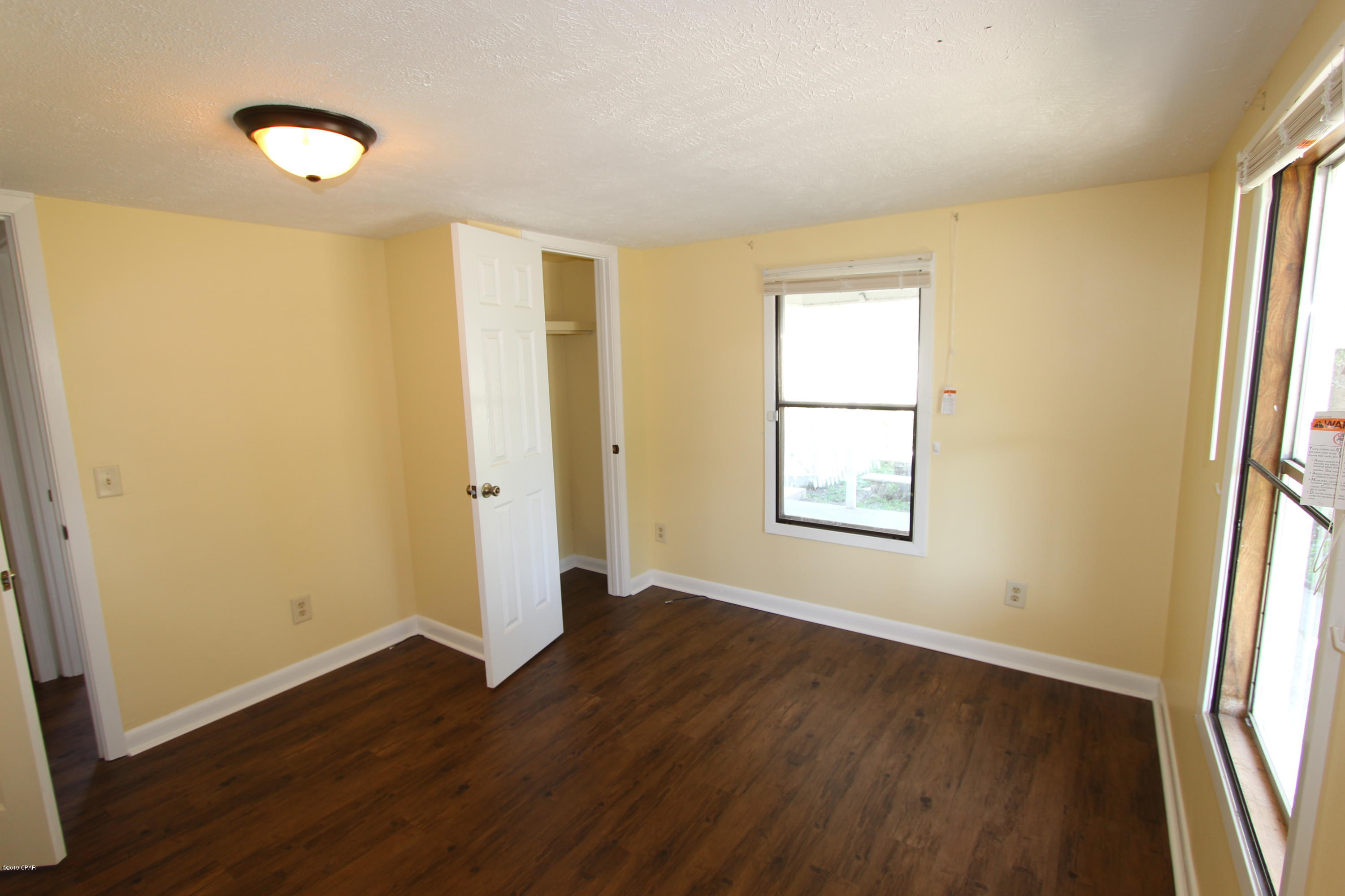 North Lagoon Oaks - Residential