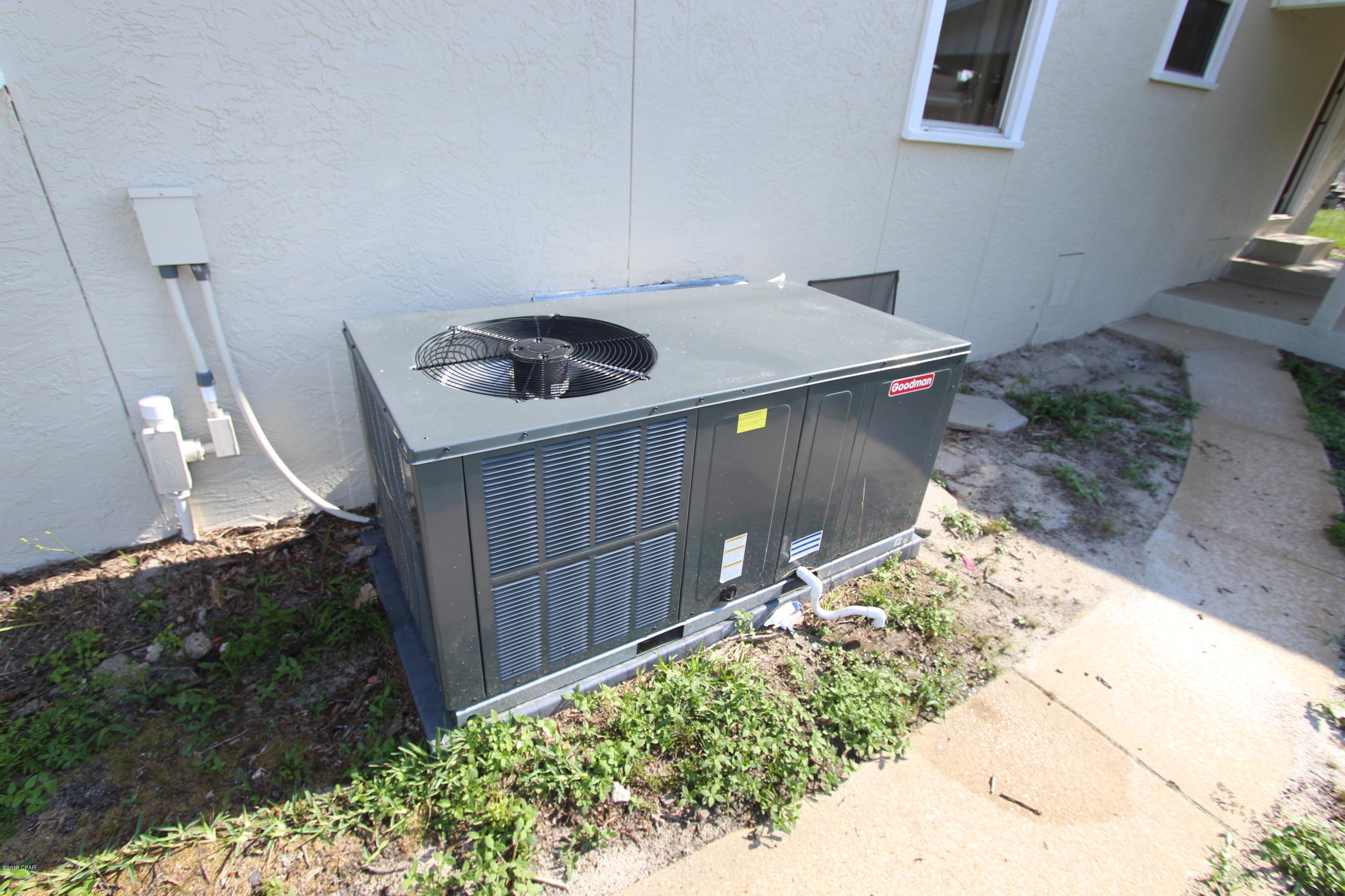 North Lagoon Oaks - Residential