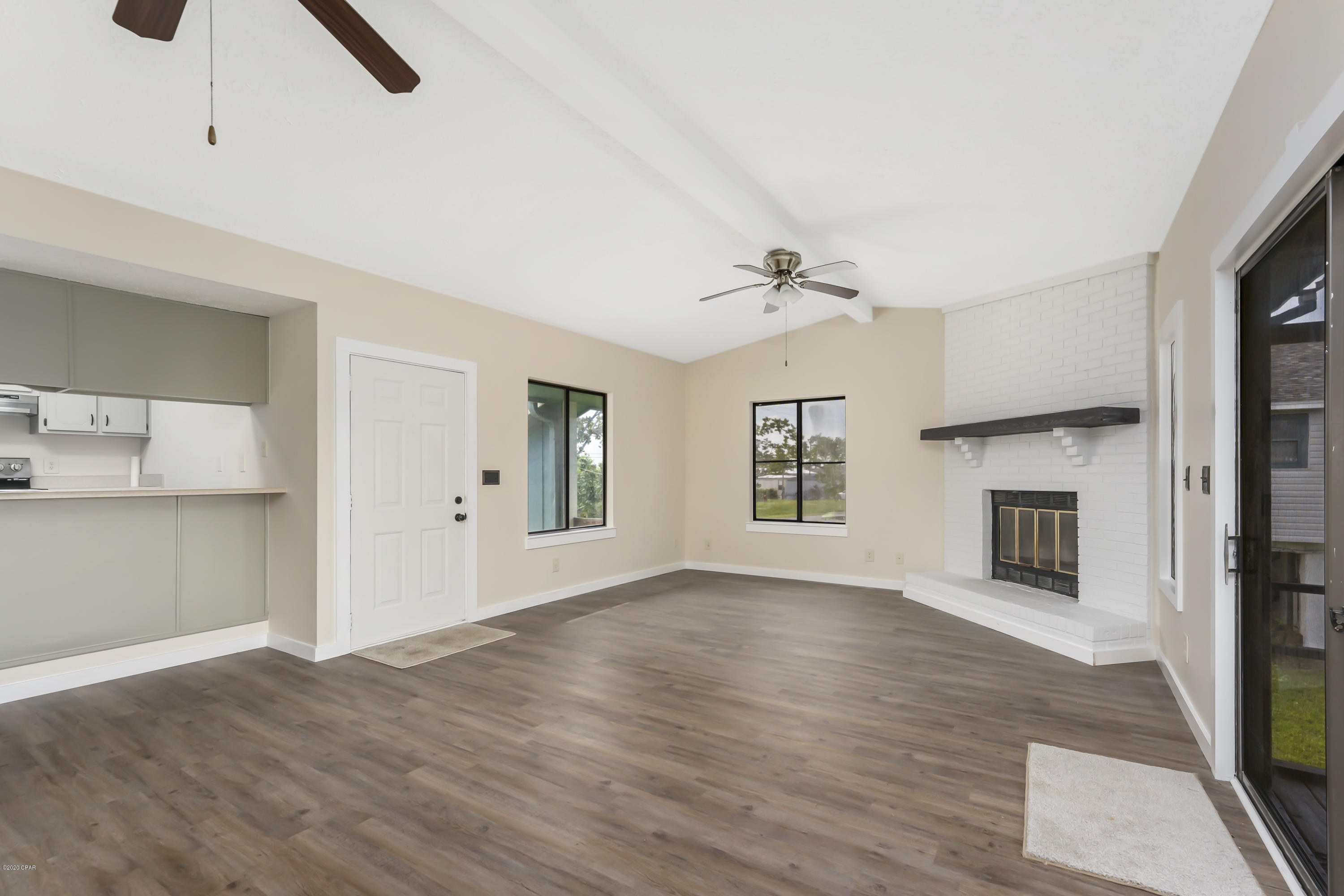 [No Recorded Subdiv] - Residential