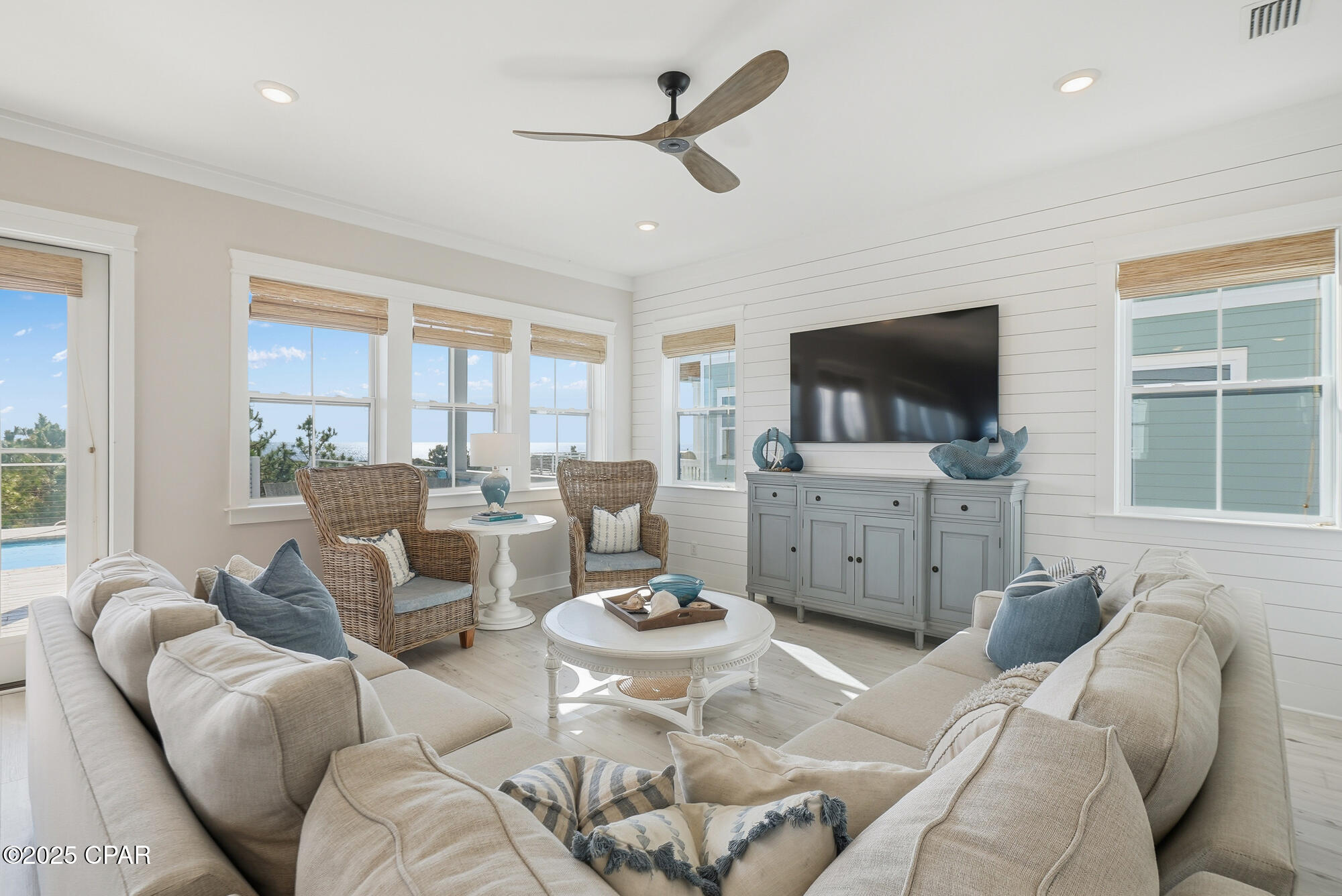 Villa Del Sol - Residential