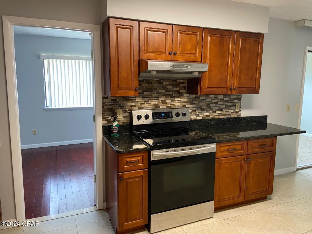 [No Recorded Subdiv] - Residential Lease