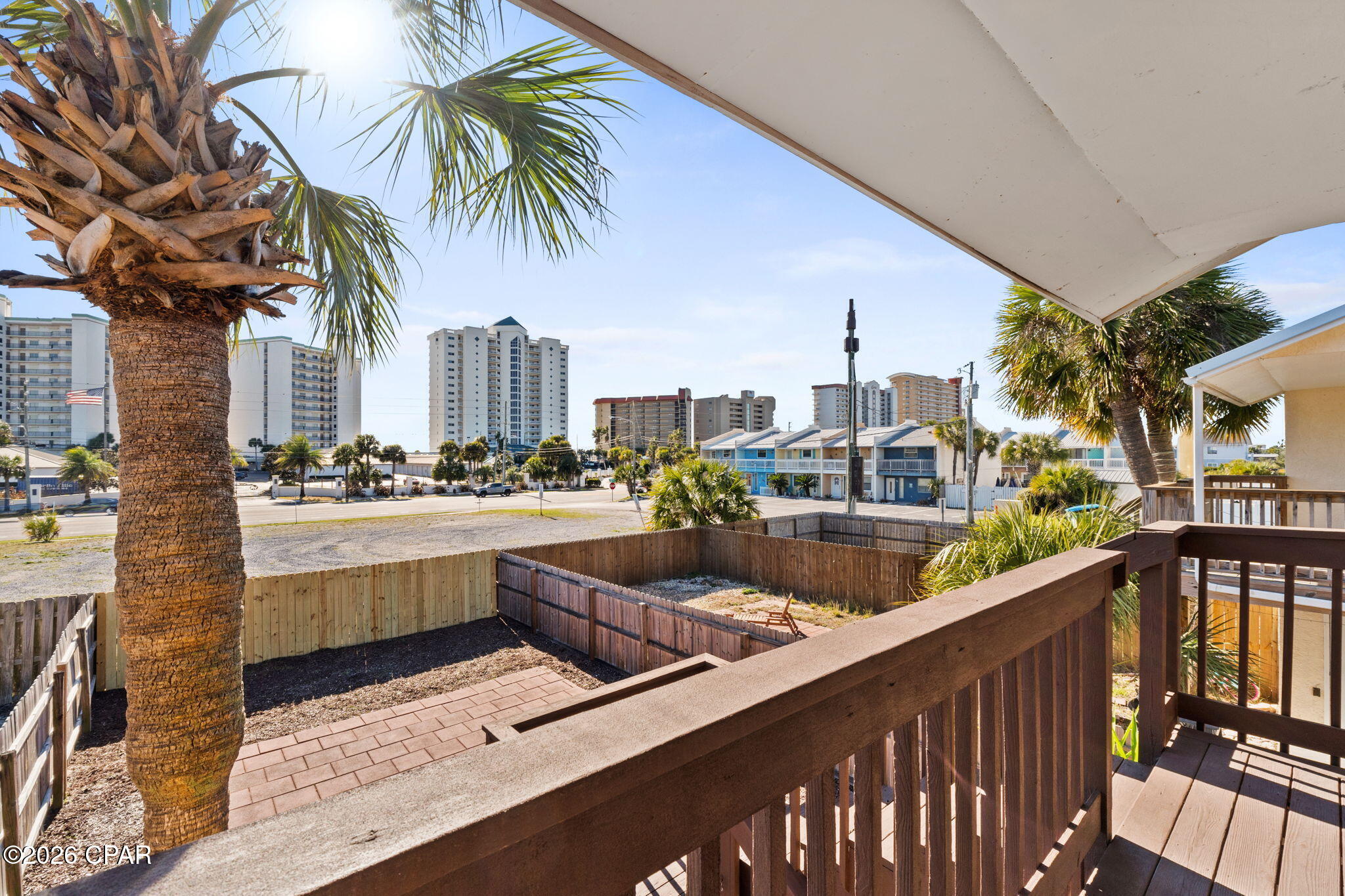 Summerwinds Condo - Residential