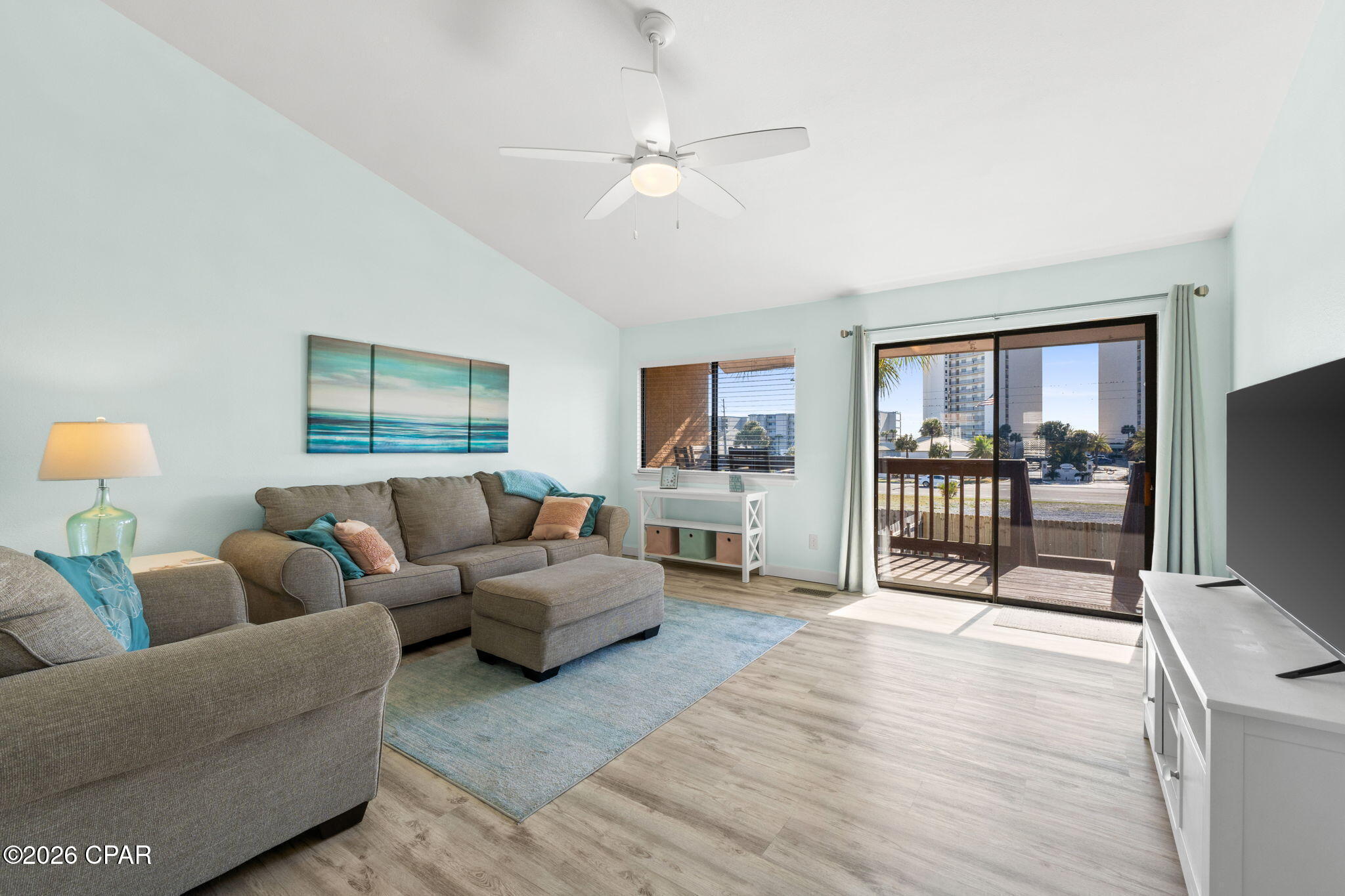 Summerwinds Condo - Residential