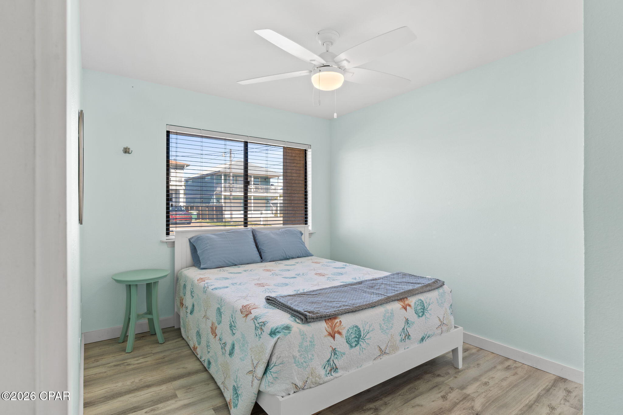 Summerwinds Condo - Residential