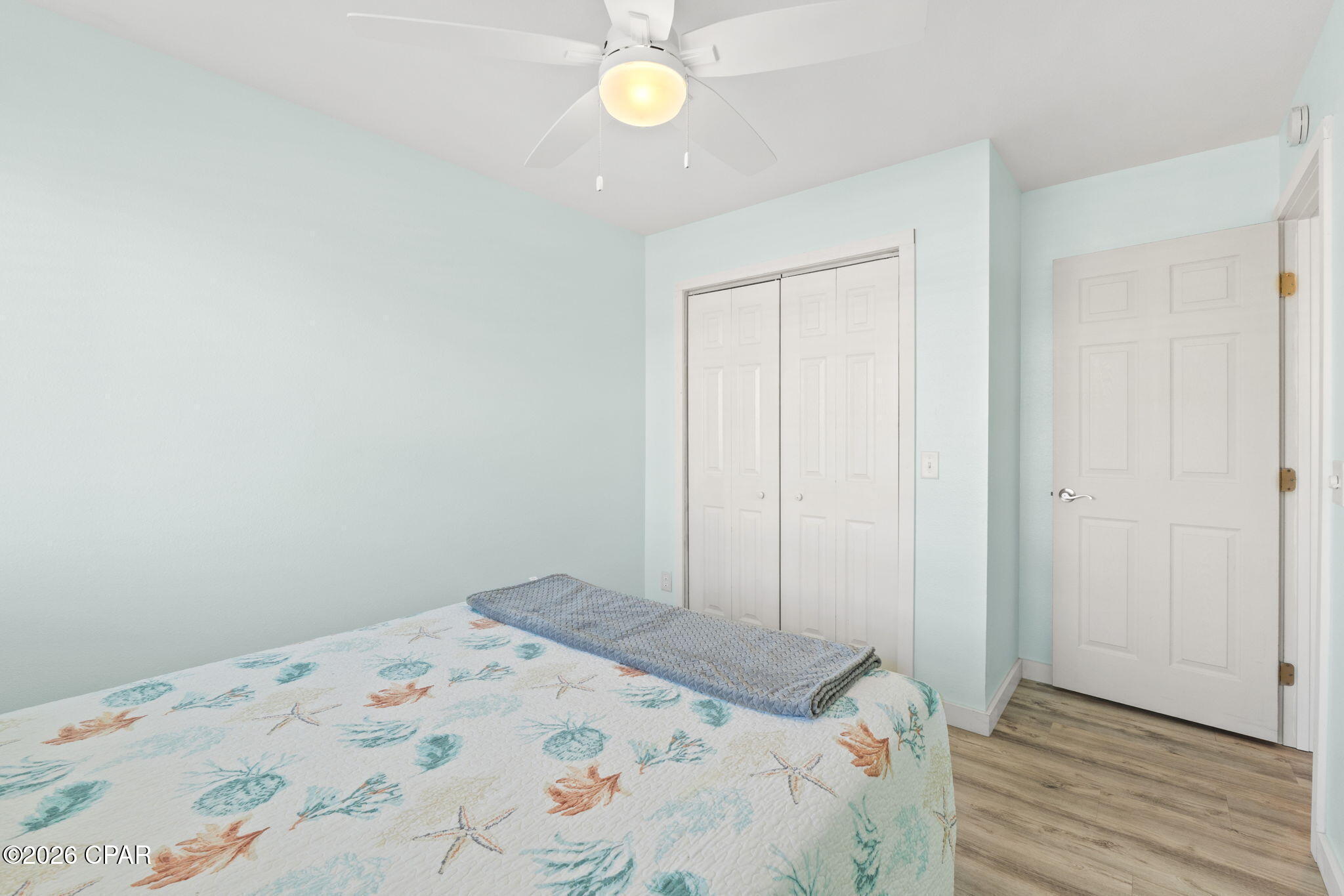 Summerwinds Condo - Residential