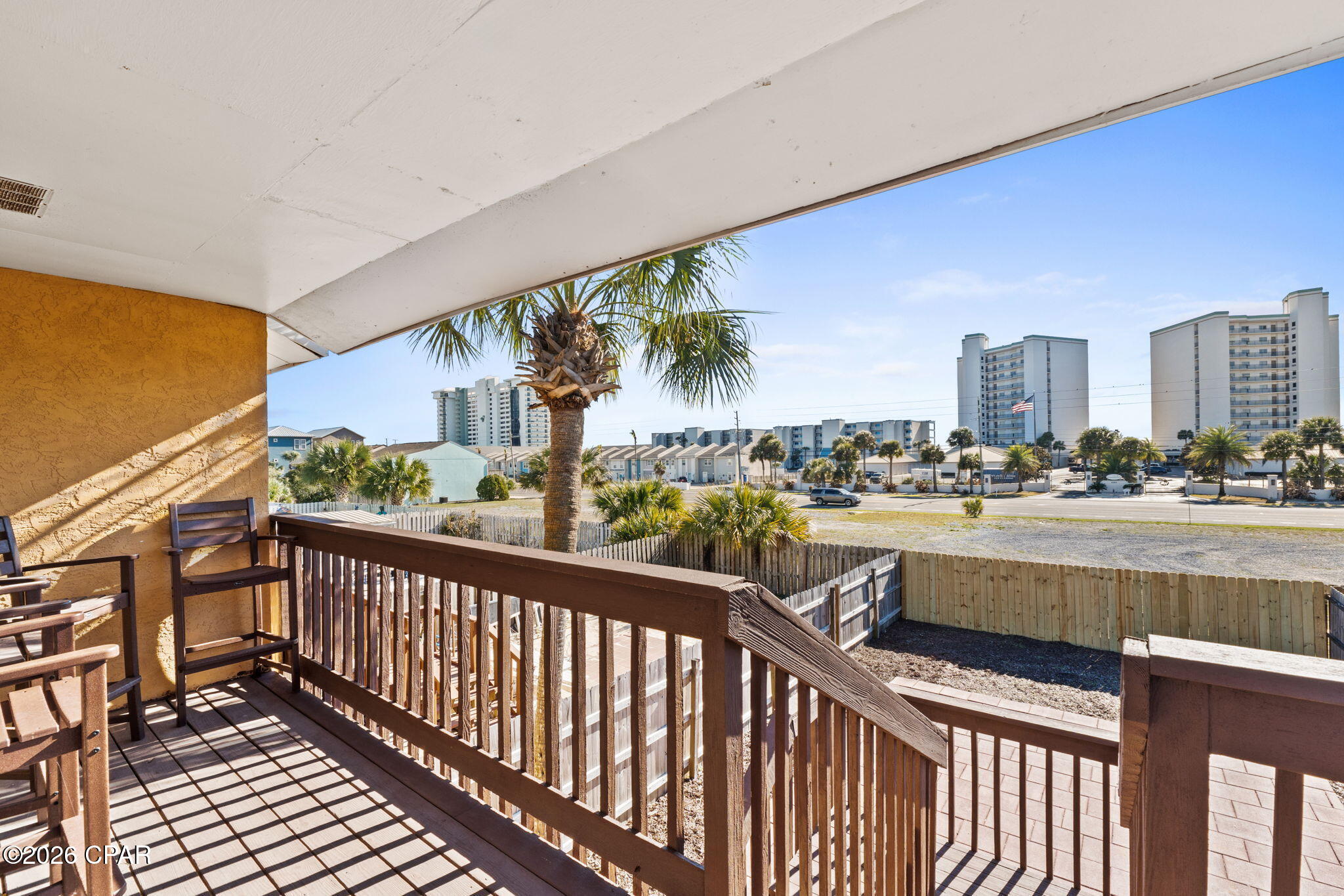 Summerwinds Condo - Residential