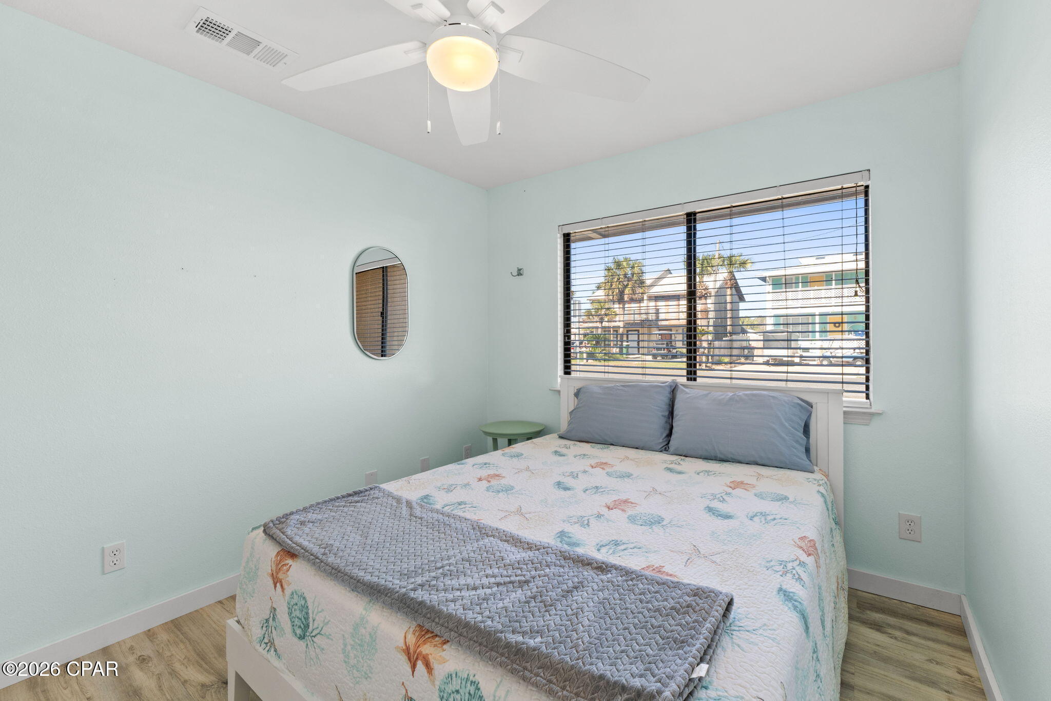 Summerwinds Condo - Residential