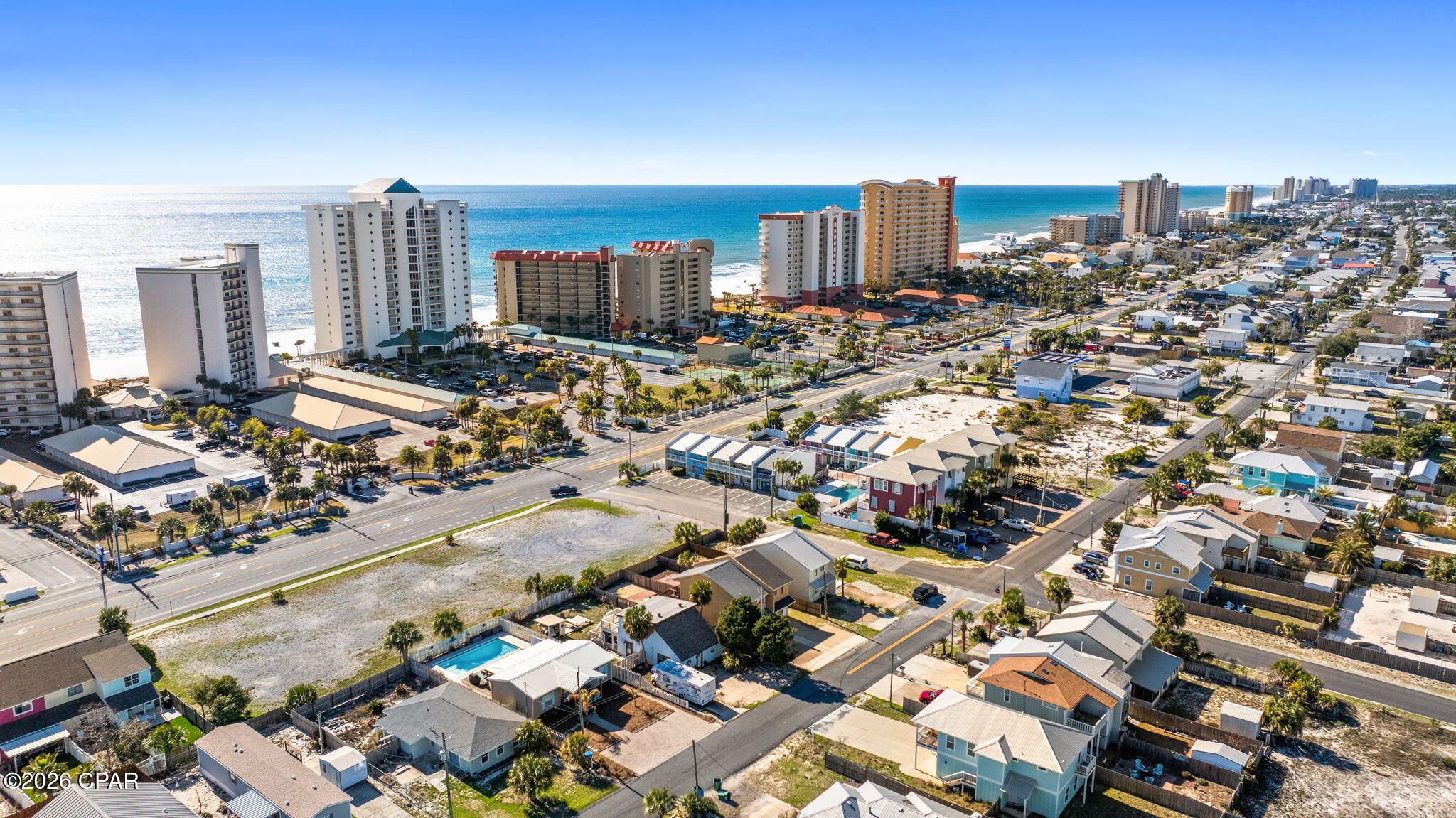 Summerwinds Condo - Residential