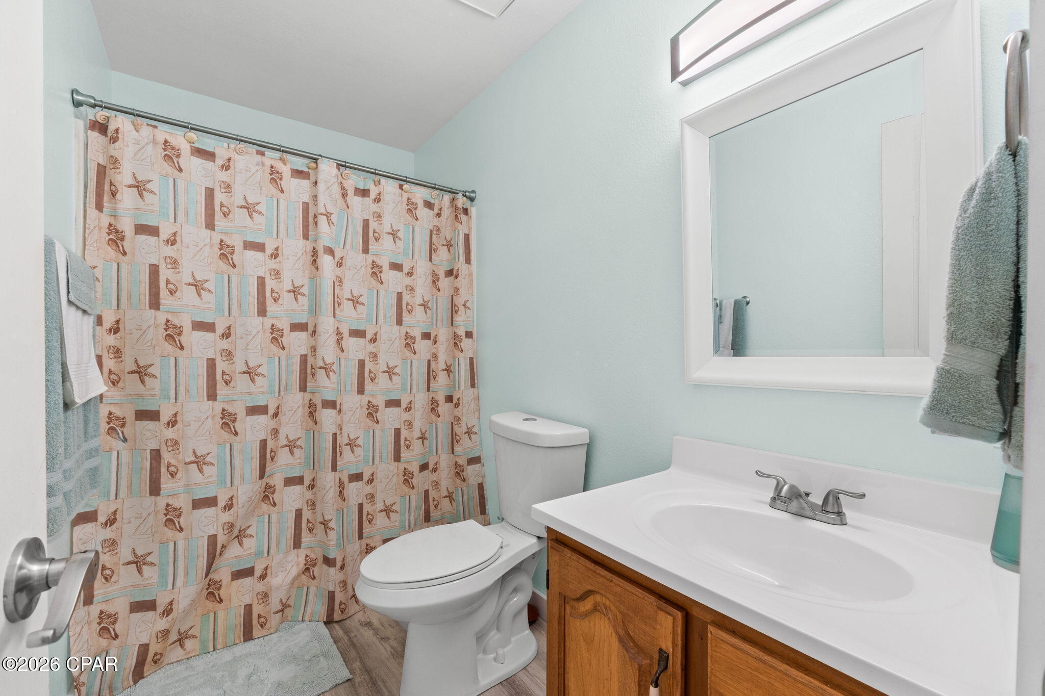 Summerwinds Condo - Residential