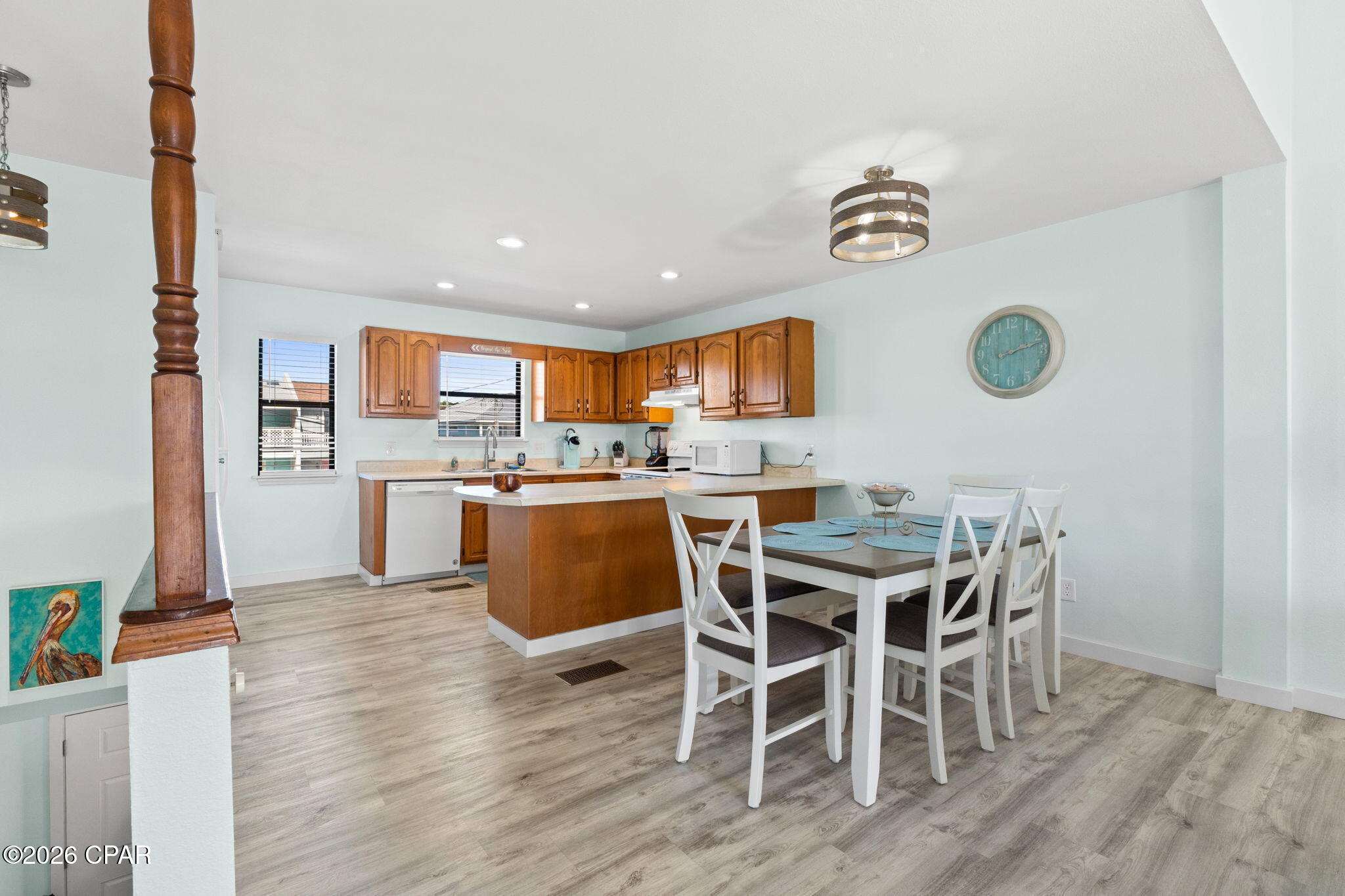 Summerwinds Condo - Residential