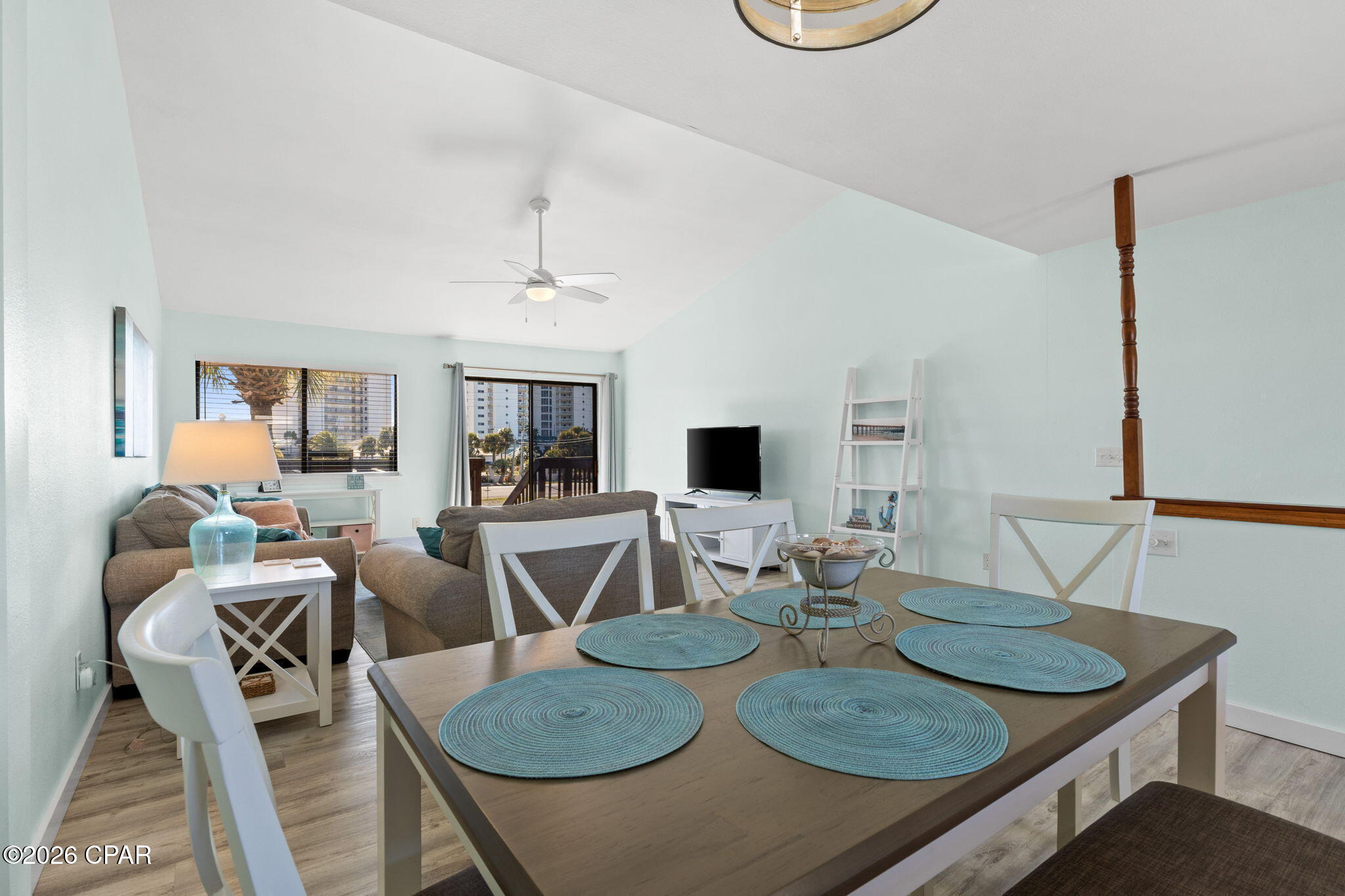 Summerwinds Condo - Residential