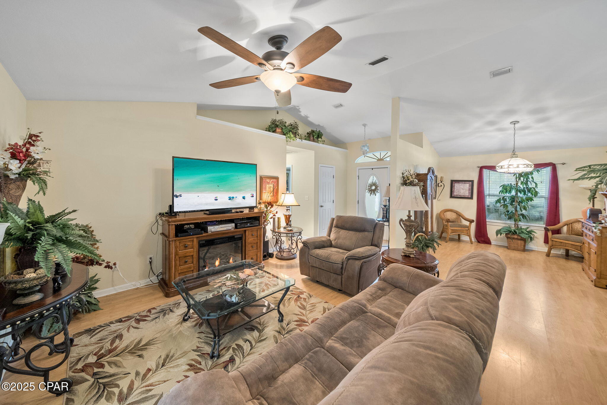 Suntime Beach U-1 - Residential