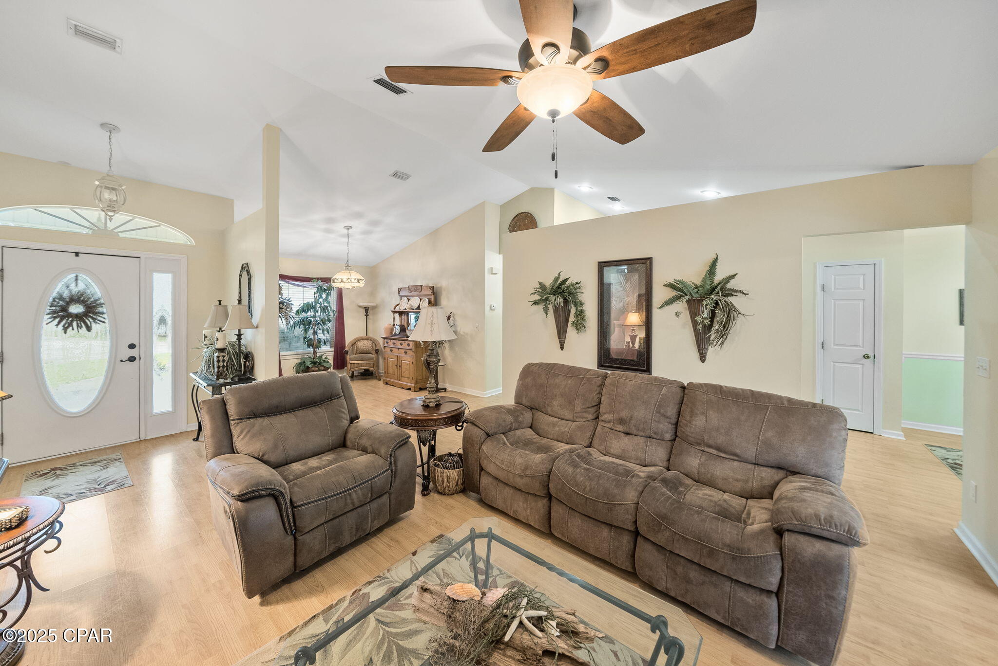 Suntime Beach U-1 - Residential