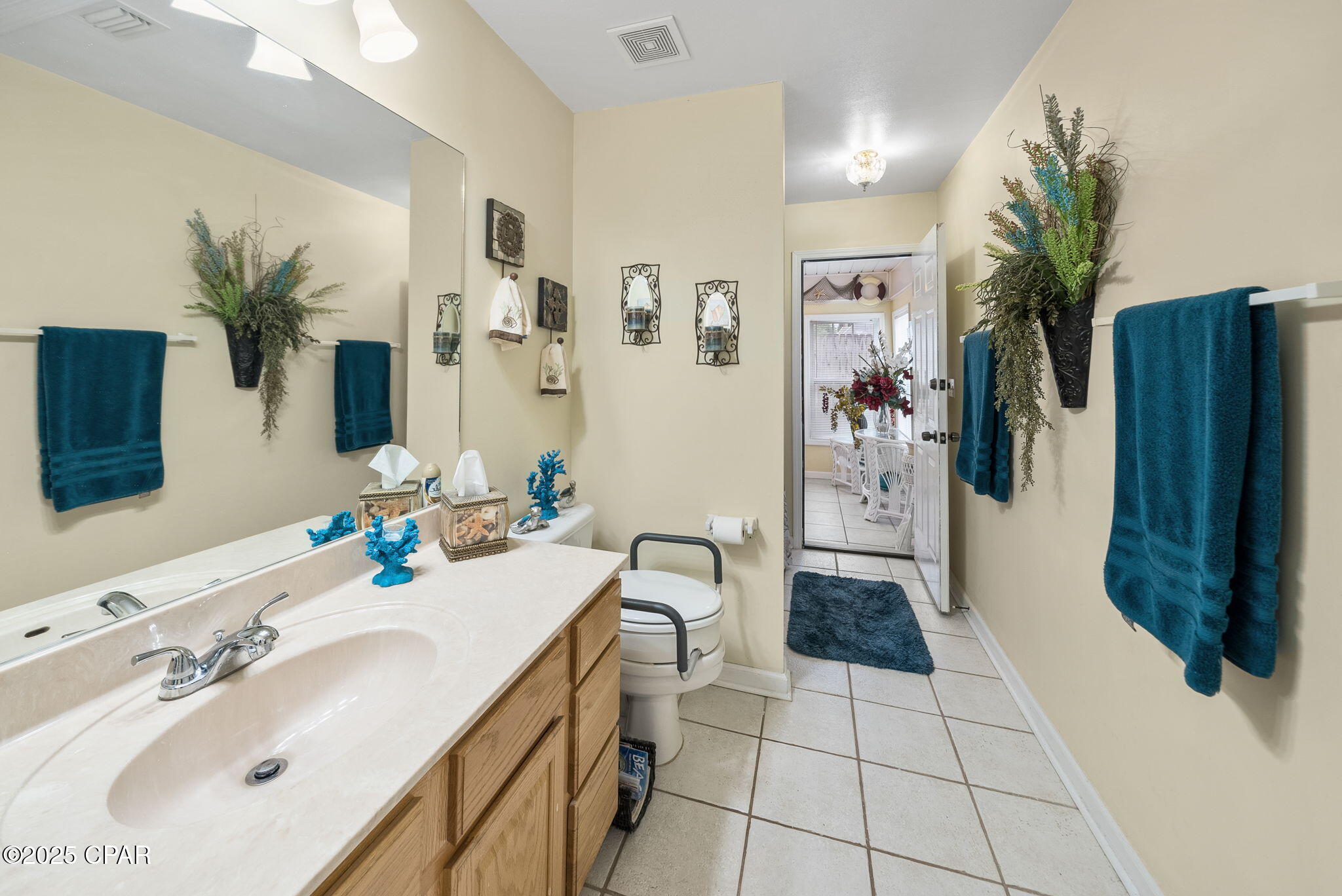 Suntime Beach U-1 - Residential