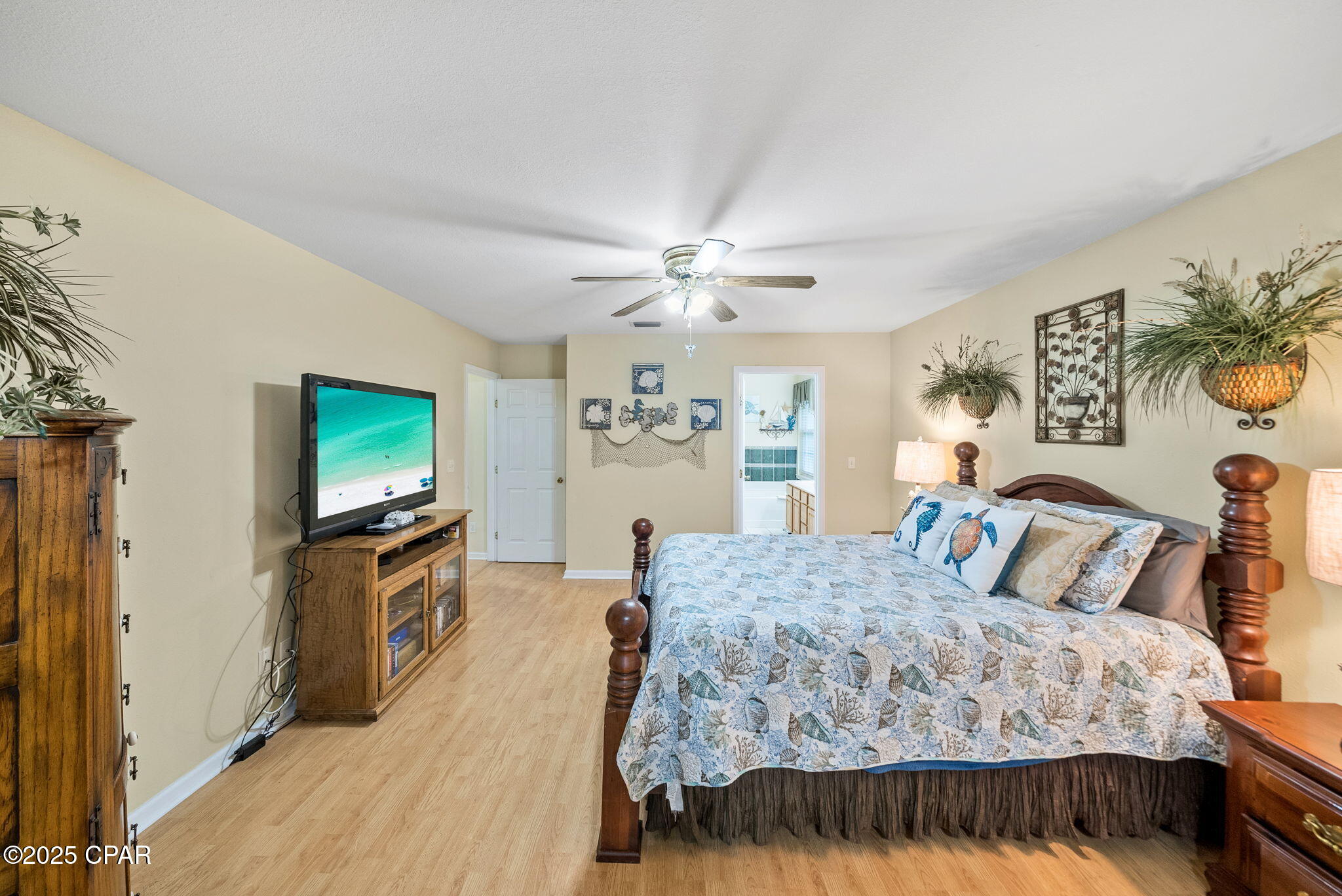 Suntime Beach U-1 - Residential