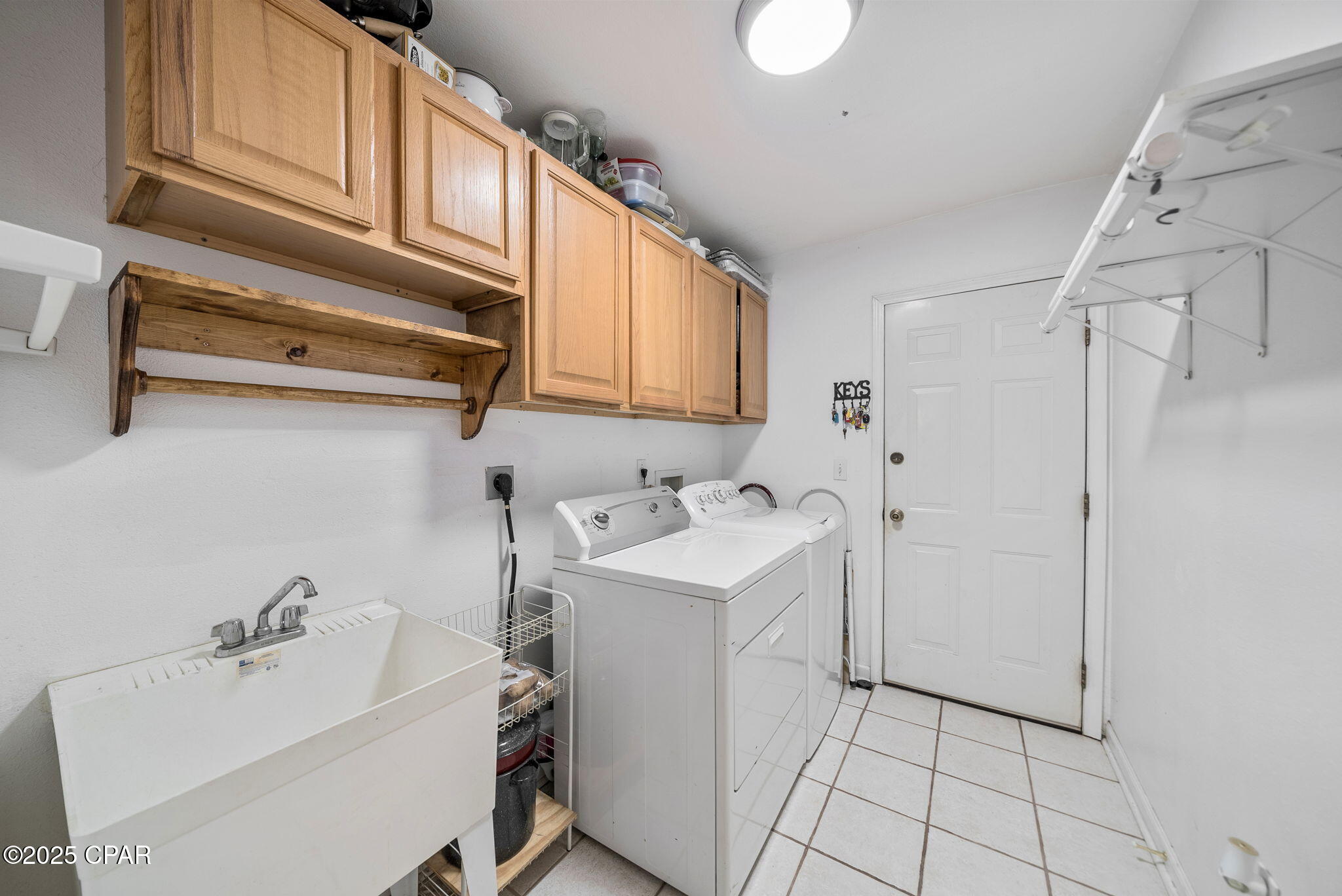 Suntime Beach U-1 - Residential