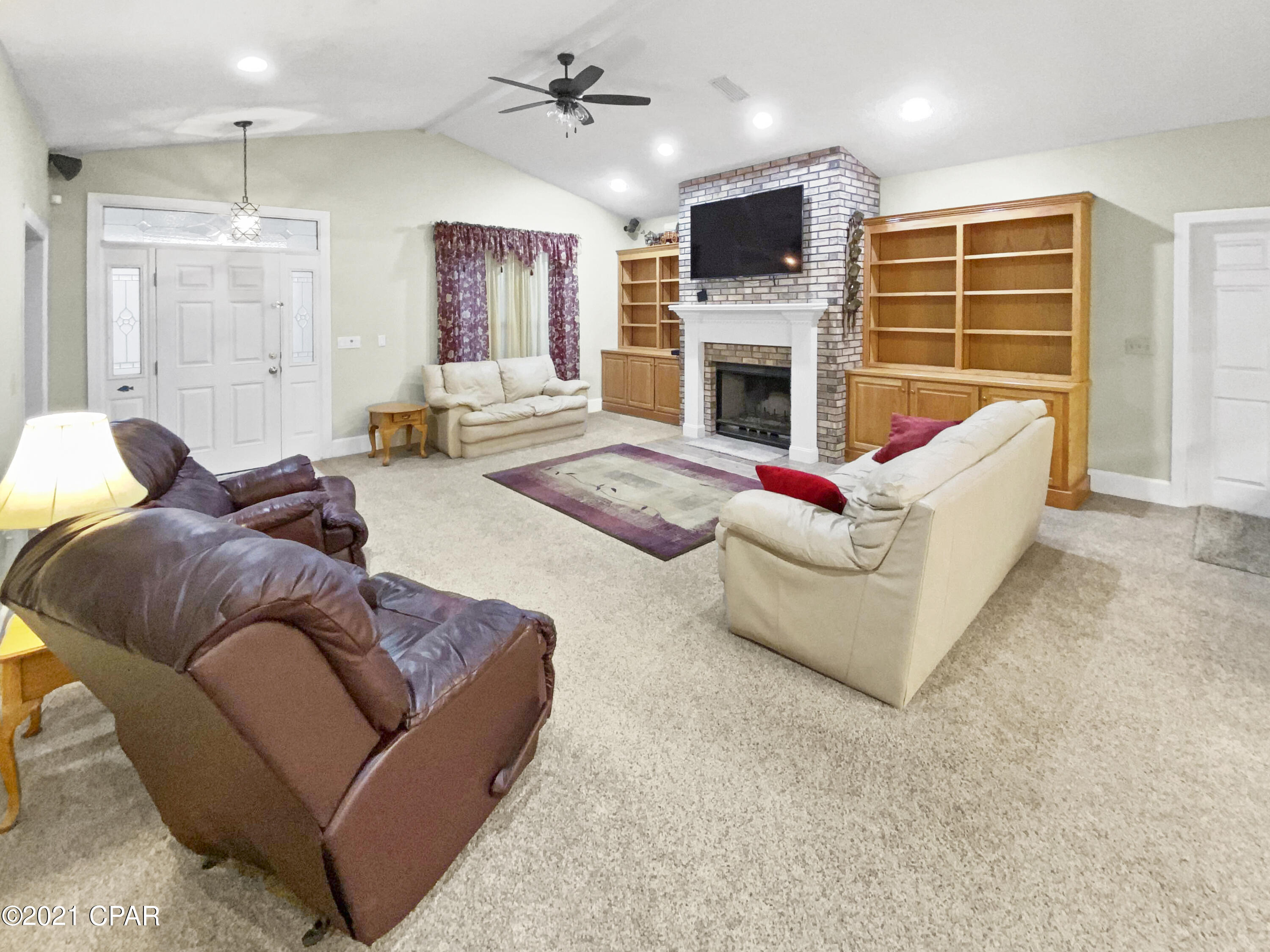 [No Recorded Subdiv] - Residential