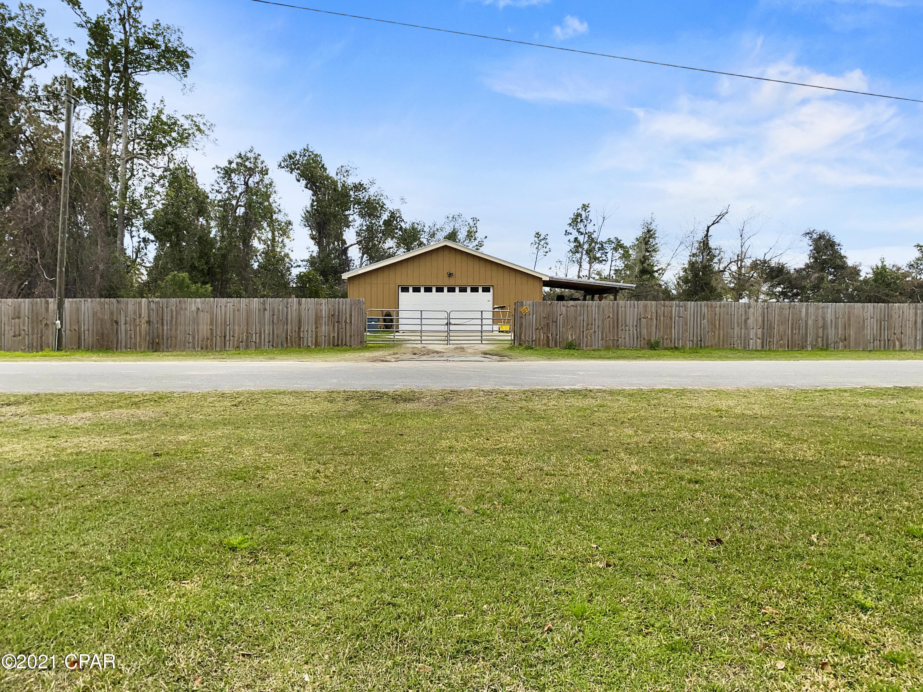 [No Recorded Subdiv] - Residential