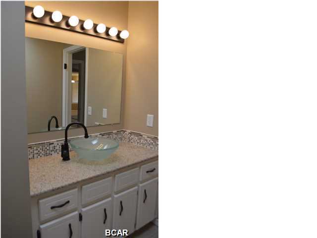 Boat Race Estates - Residential