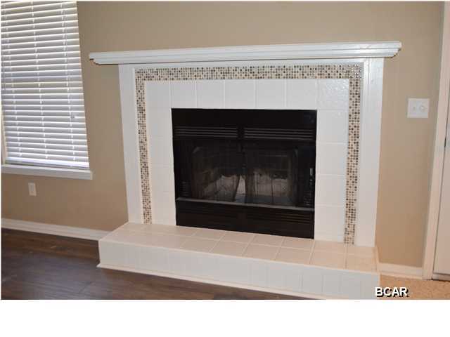 Boat Race Estates - Residential