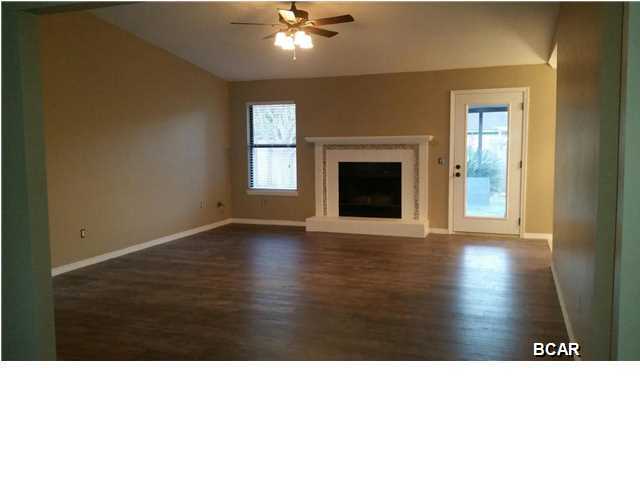 Boat Race Estates - Residential