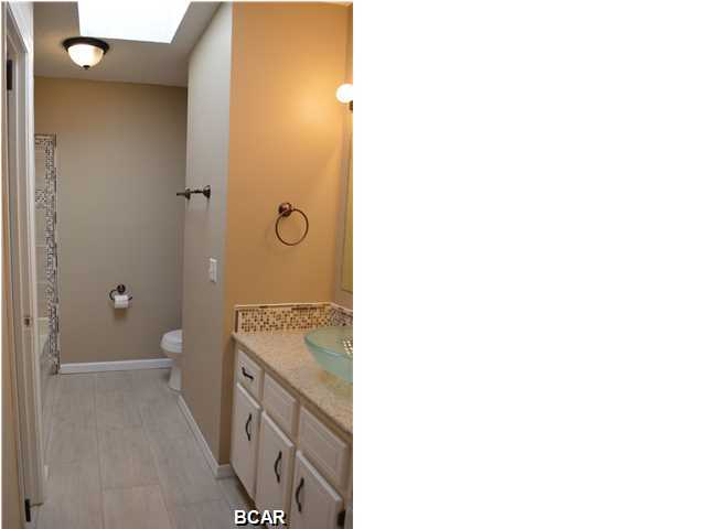 Boat Race Estates - Residential