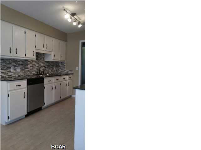 Boat Race Estates - Residential