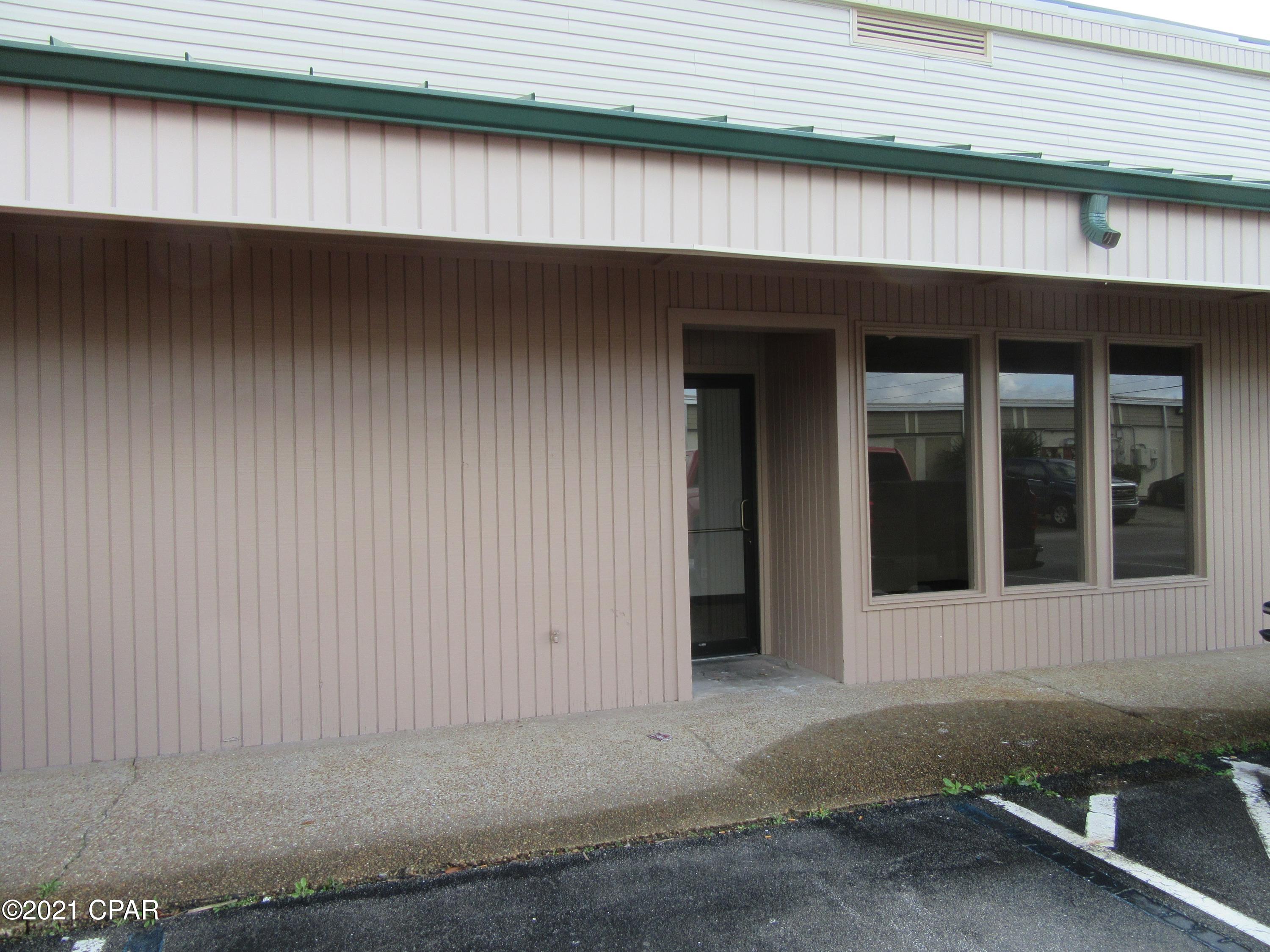 No Named Subdivision - Commercial Lease