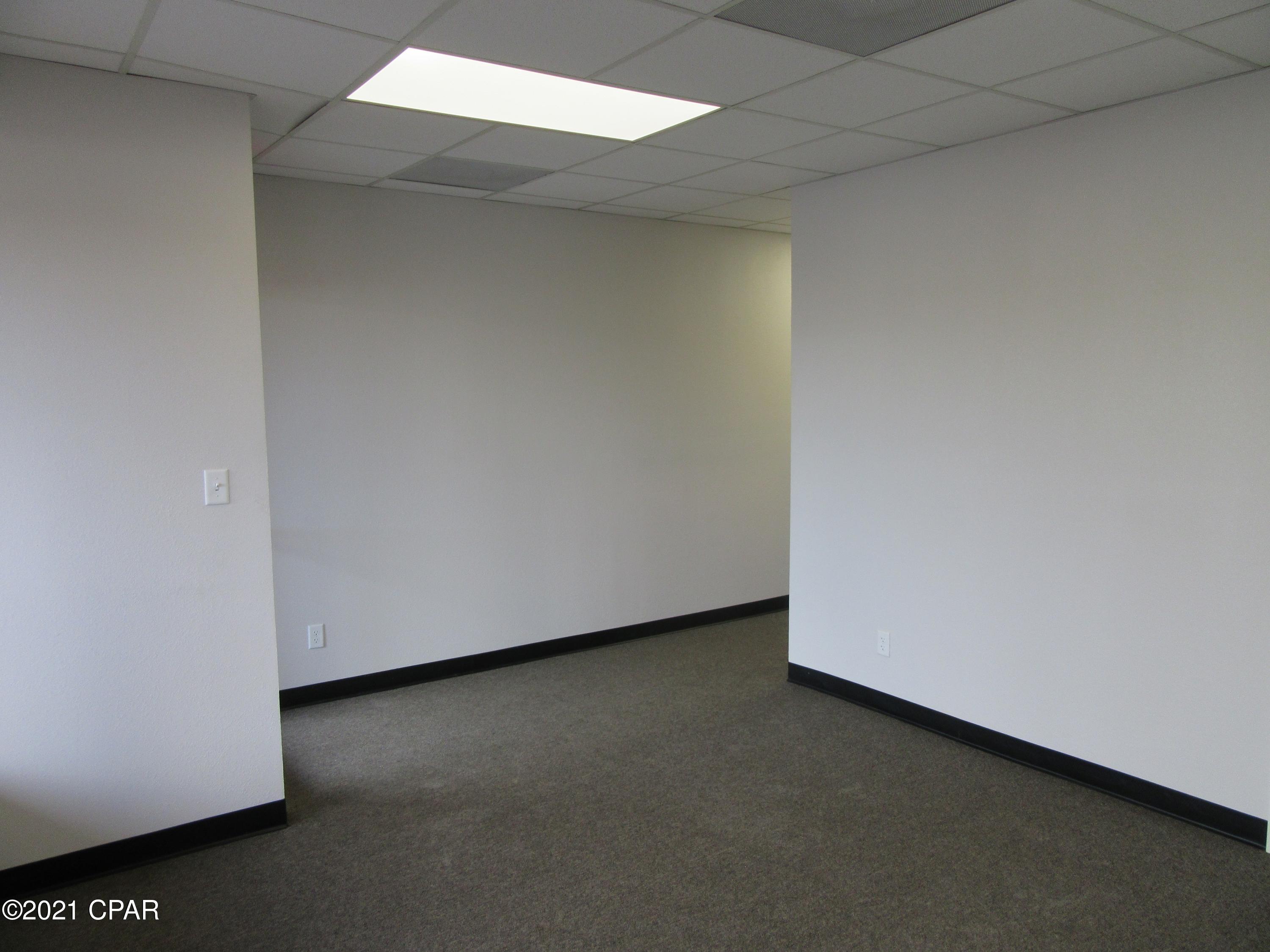 No Named Subdivision - Commercial Lease