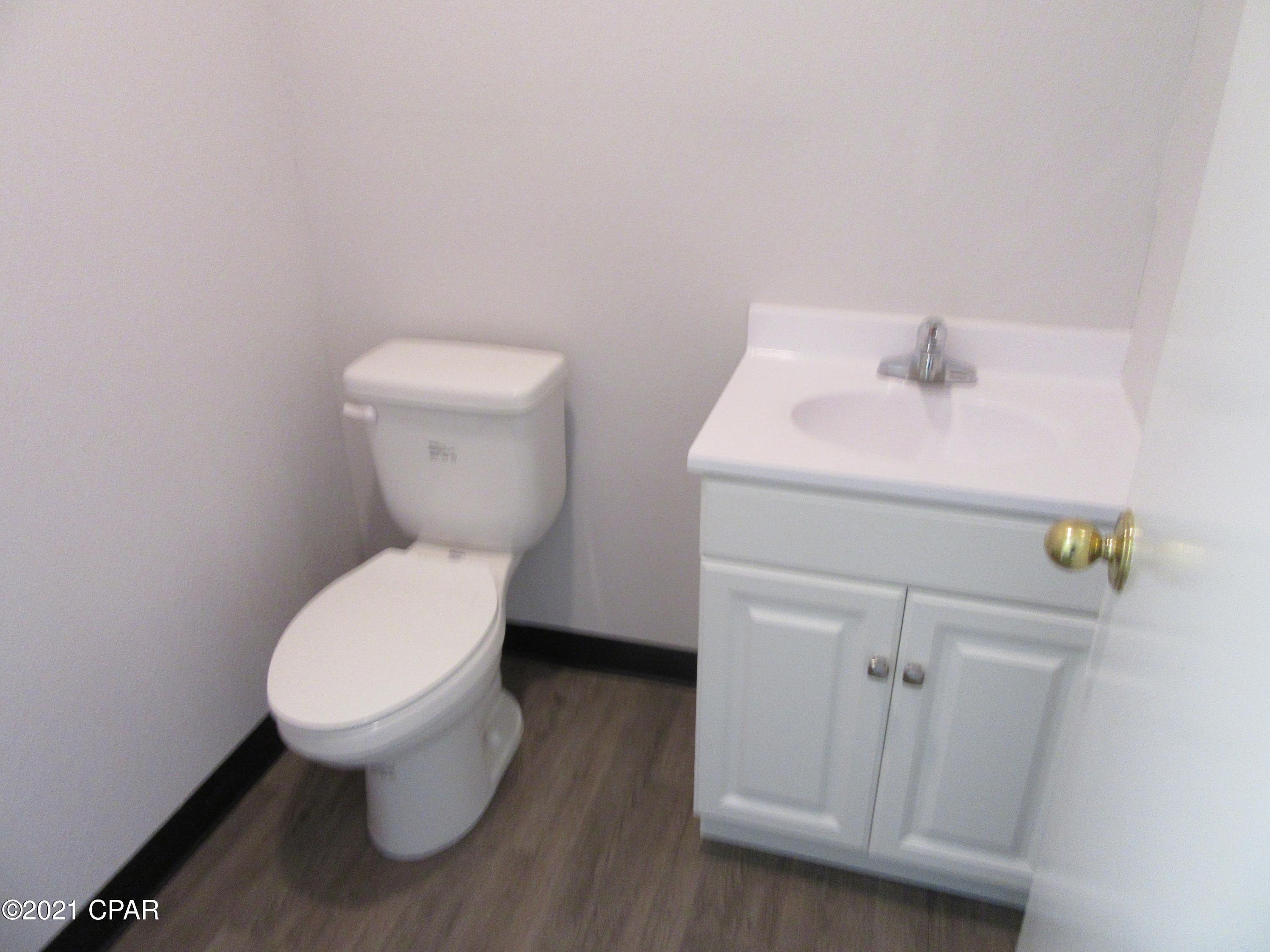 No Named Subdivision - Commercial Lease