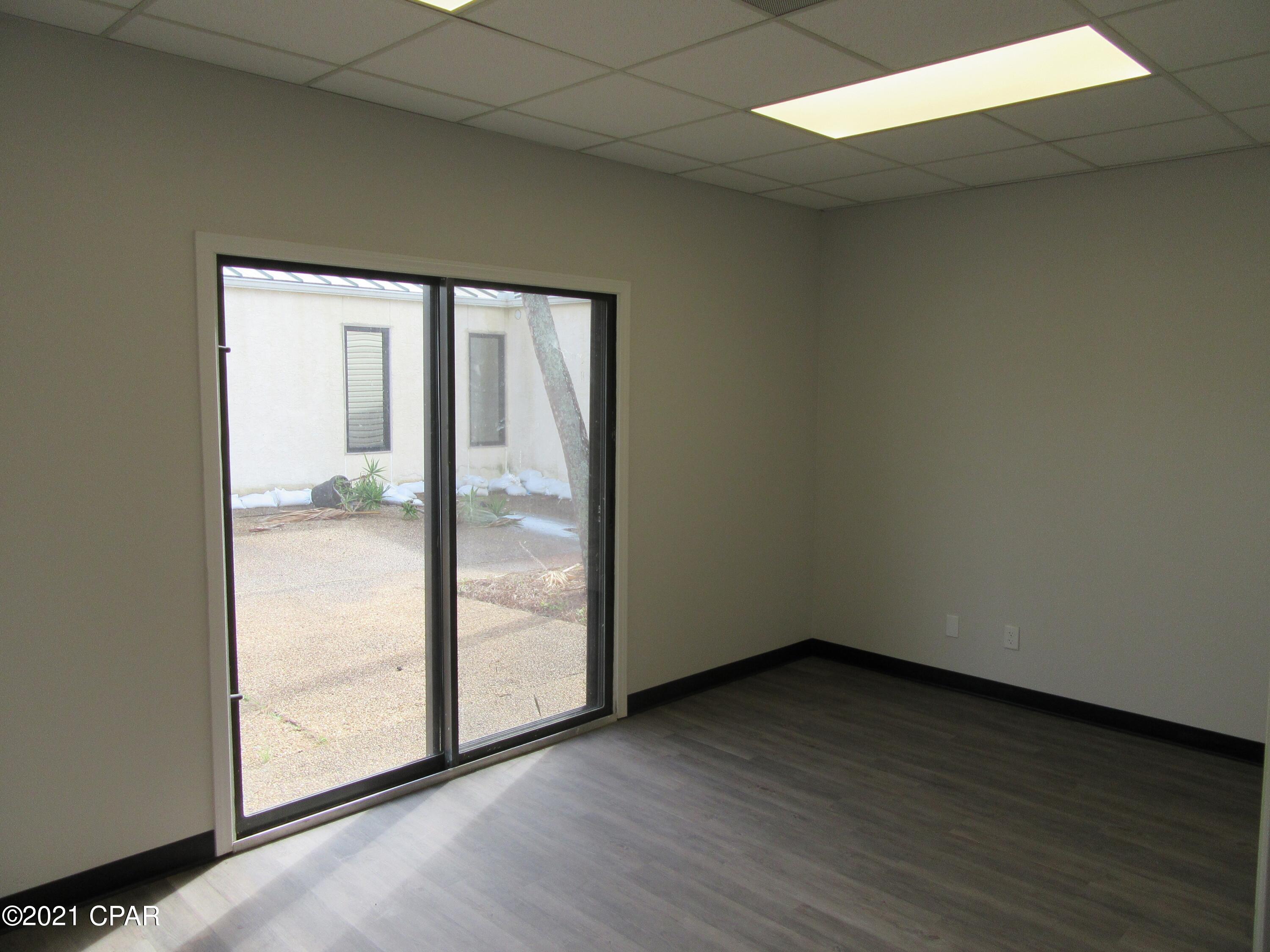 No Named Subdivision - Commercial Lease