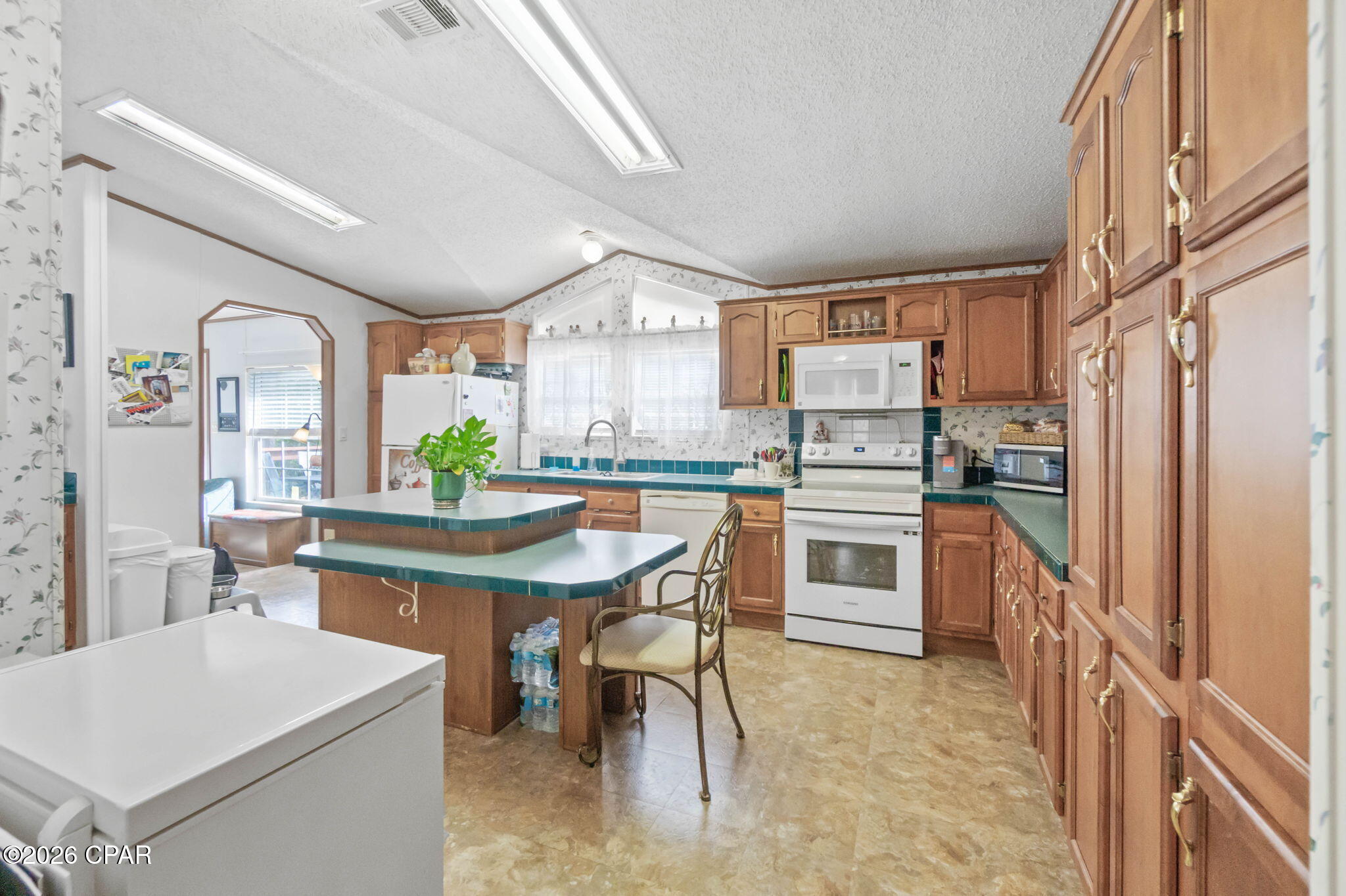 Leisure Lakes - Residential