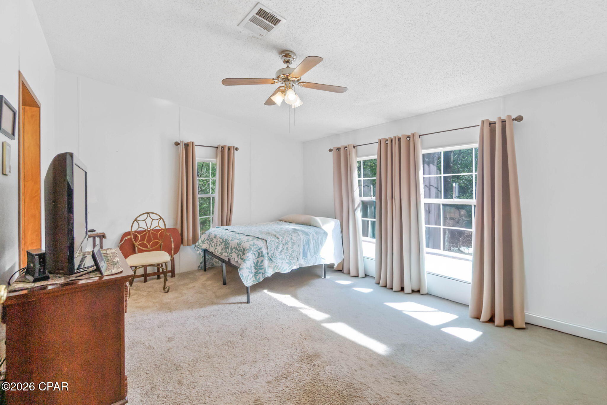 Leisure Lakes - Residential