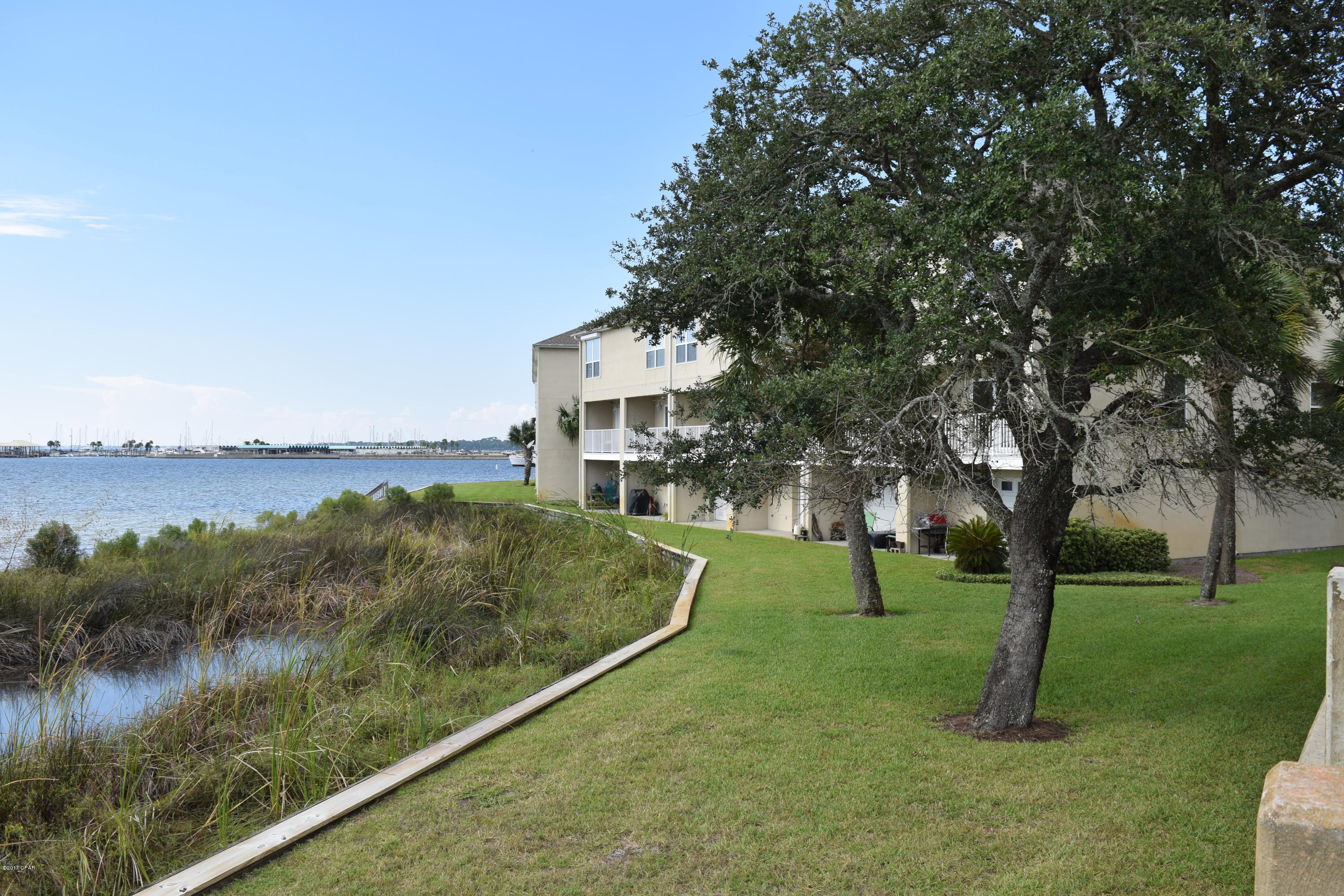Grand Bay Townhomes - Residential