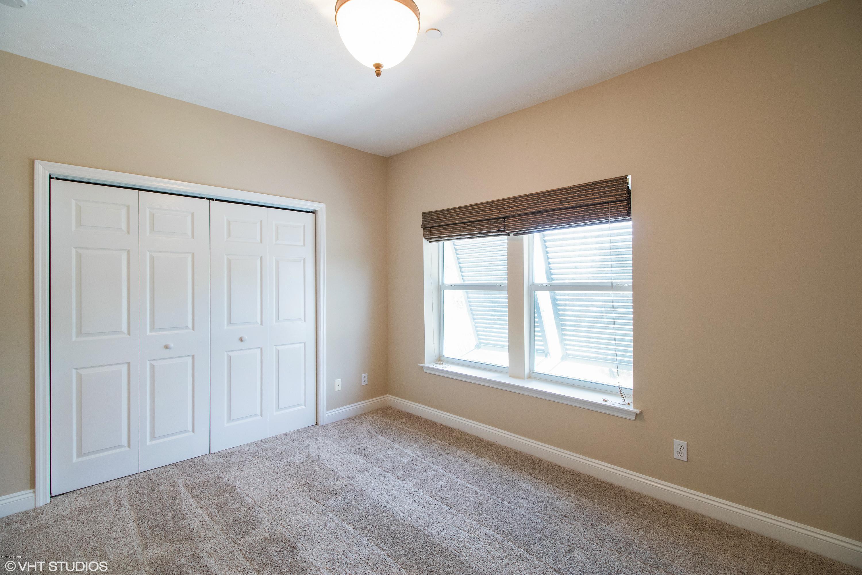 Grand Bay Townhomes - Residential