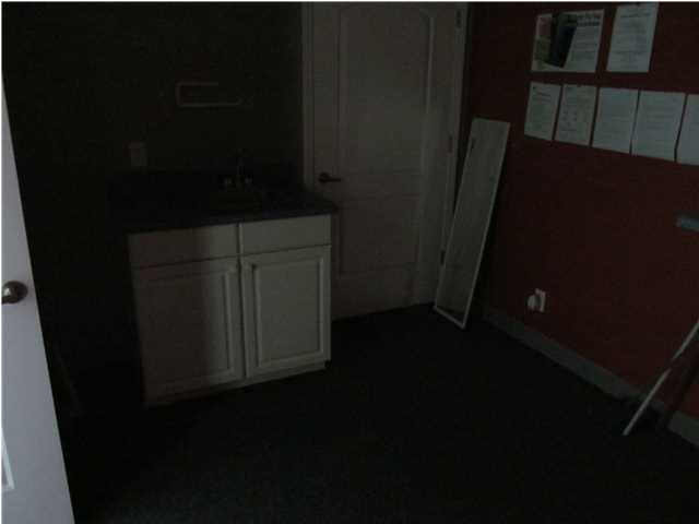 No Named Subdivision - Commercial Lease