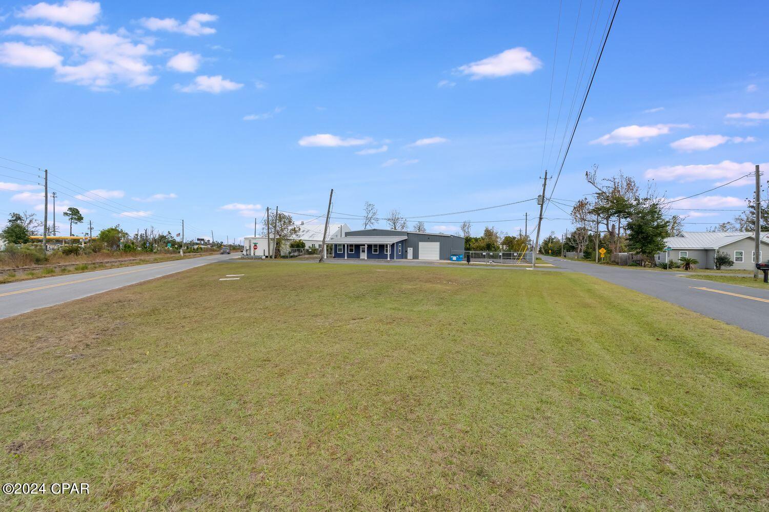 Highland City - Commercial Sale