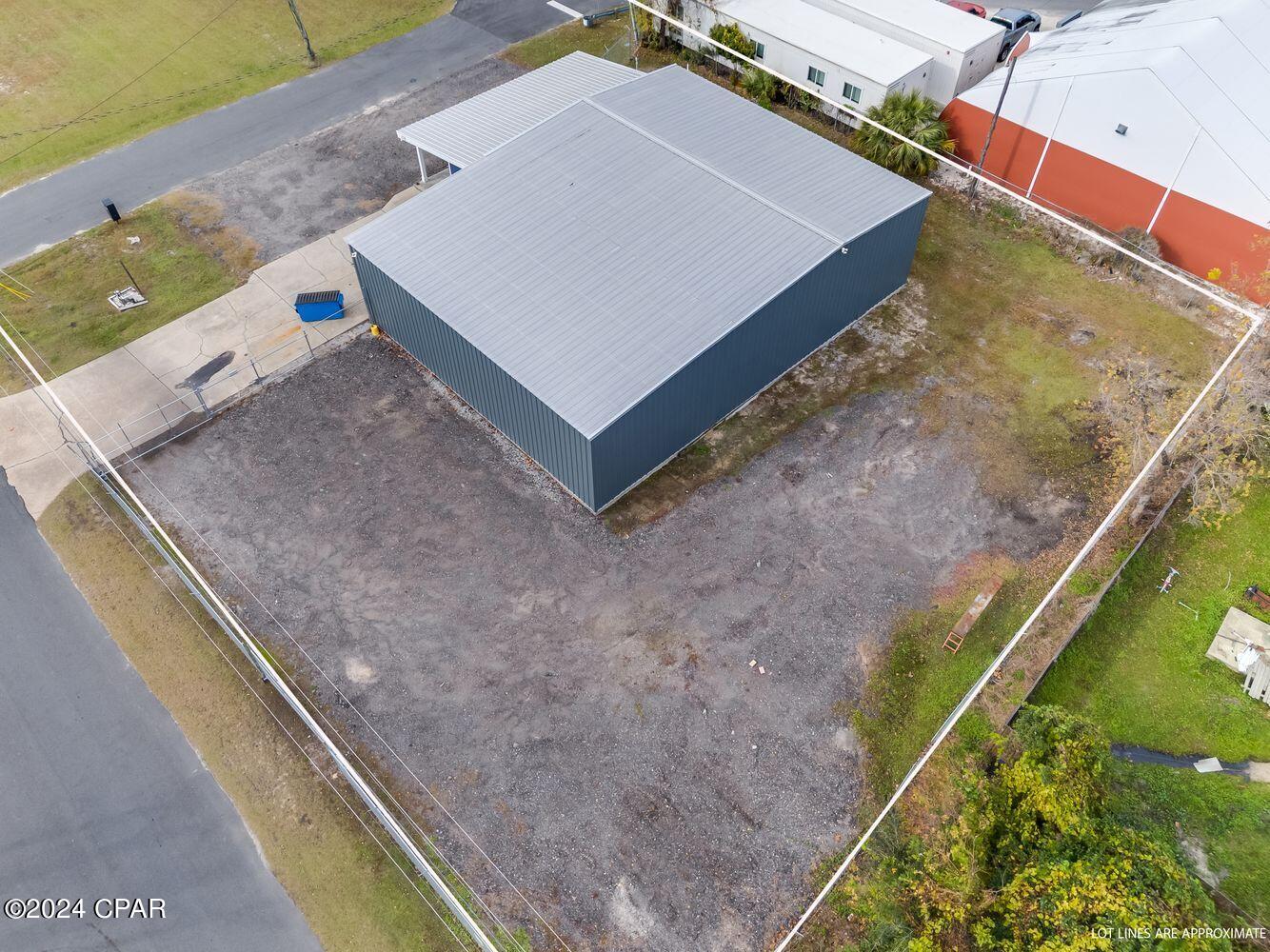 Highland City - Commercial Sale