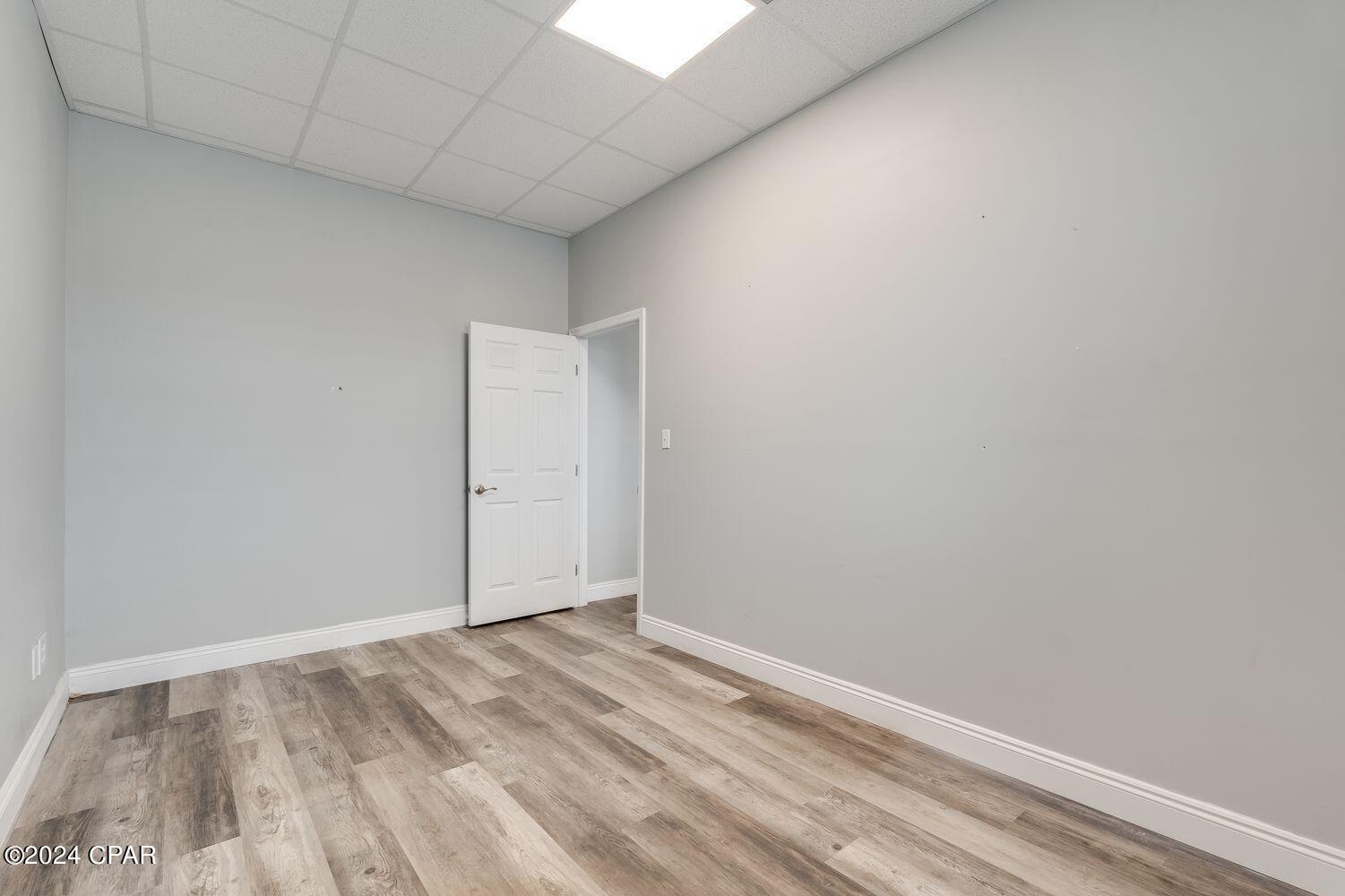 Highland City - Commercial Sale