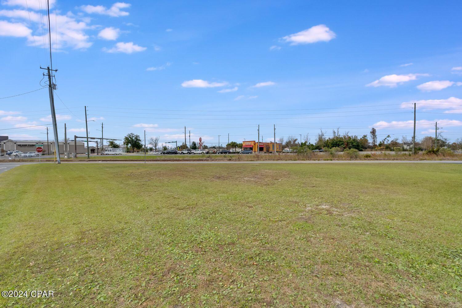 Highland City - Commercial Sale