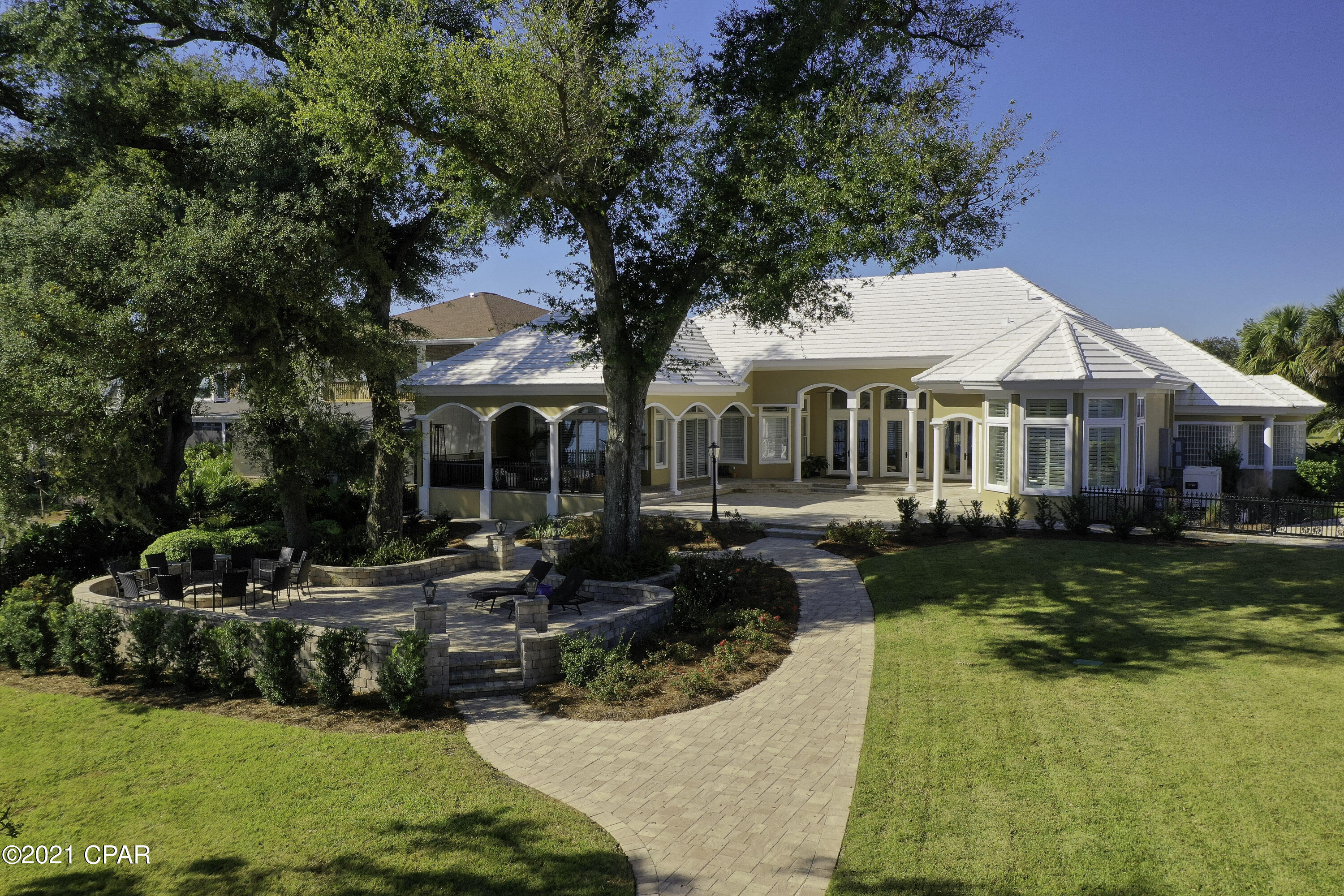 Leisure Shores - Residential