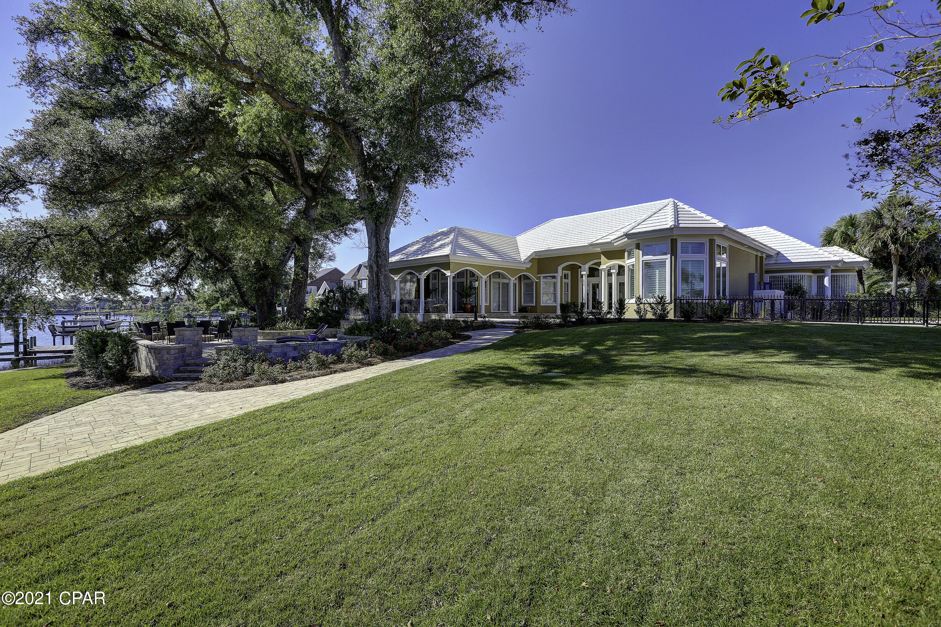 Leisure Shores - Residential