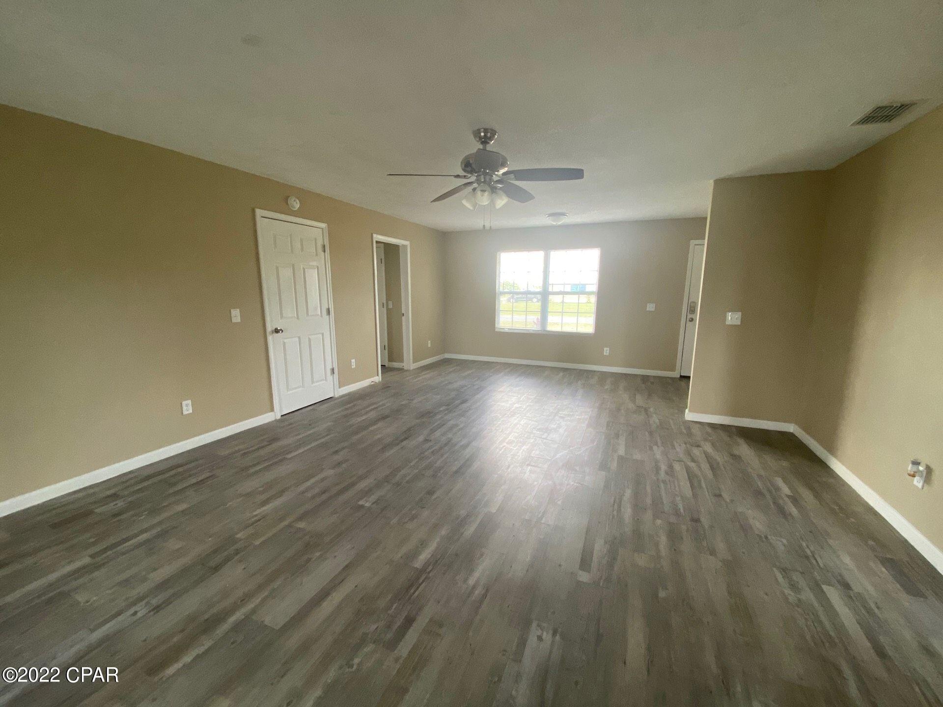 [No Recorded Subdiv] - Residential Lease