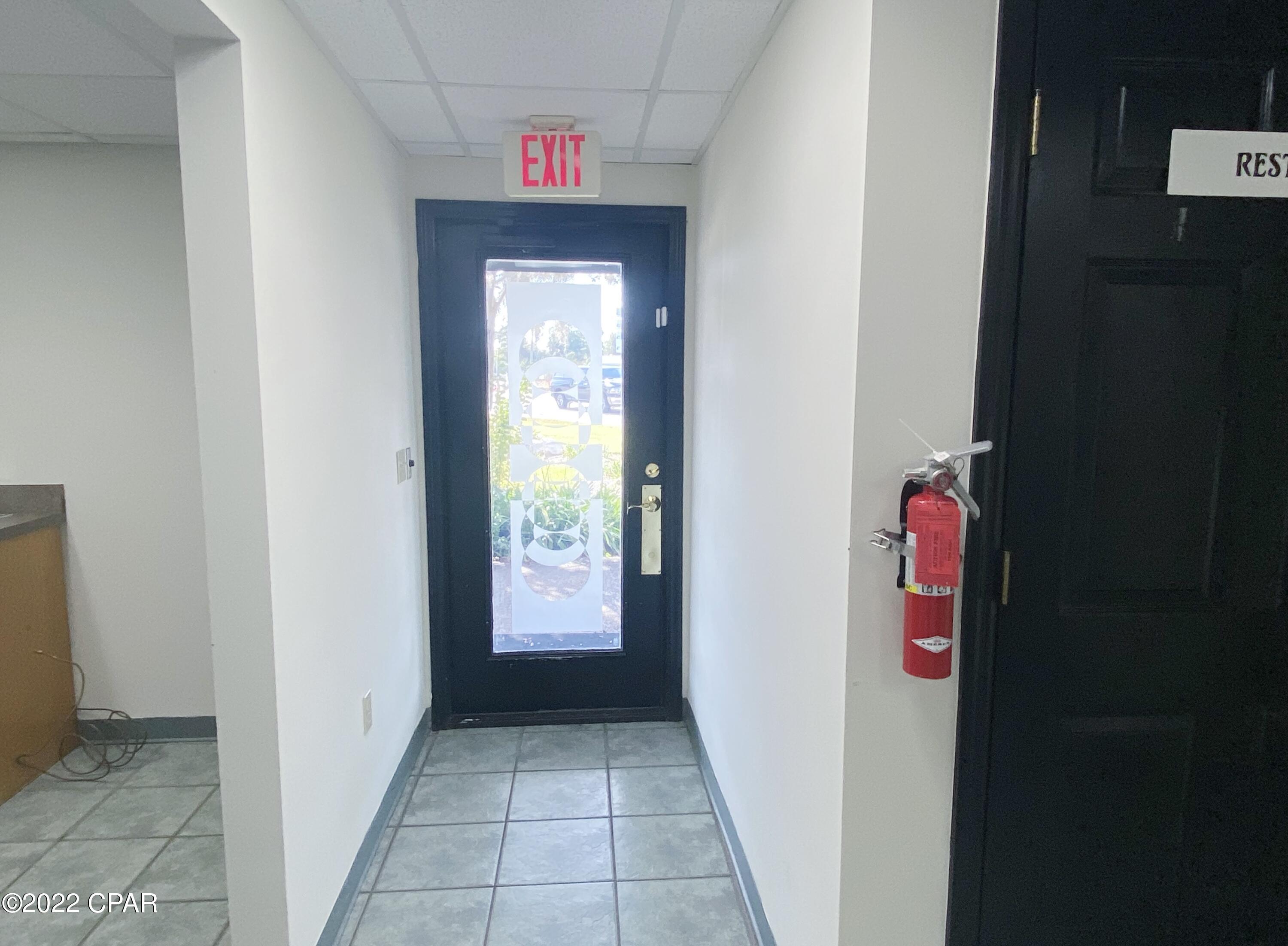 [No Recorded Subdiv] - Commercial Lease