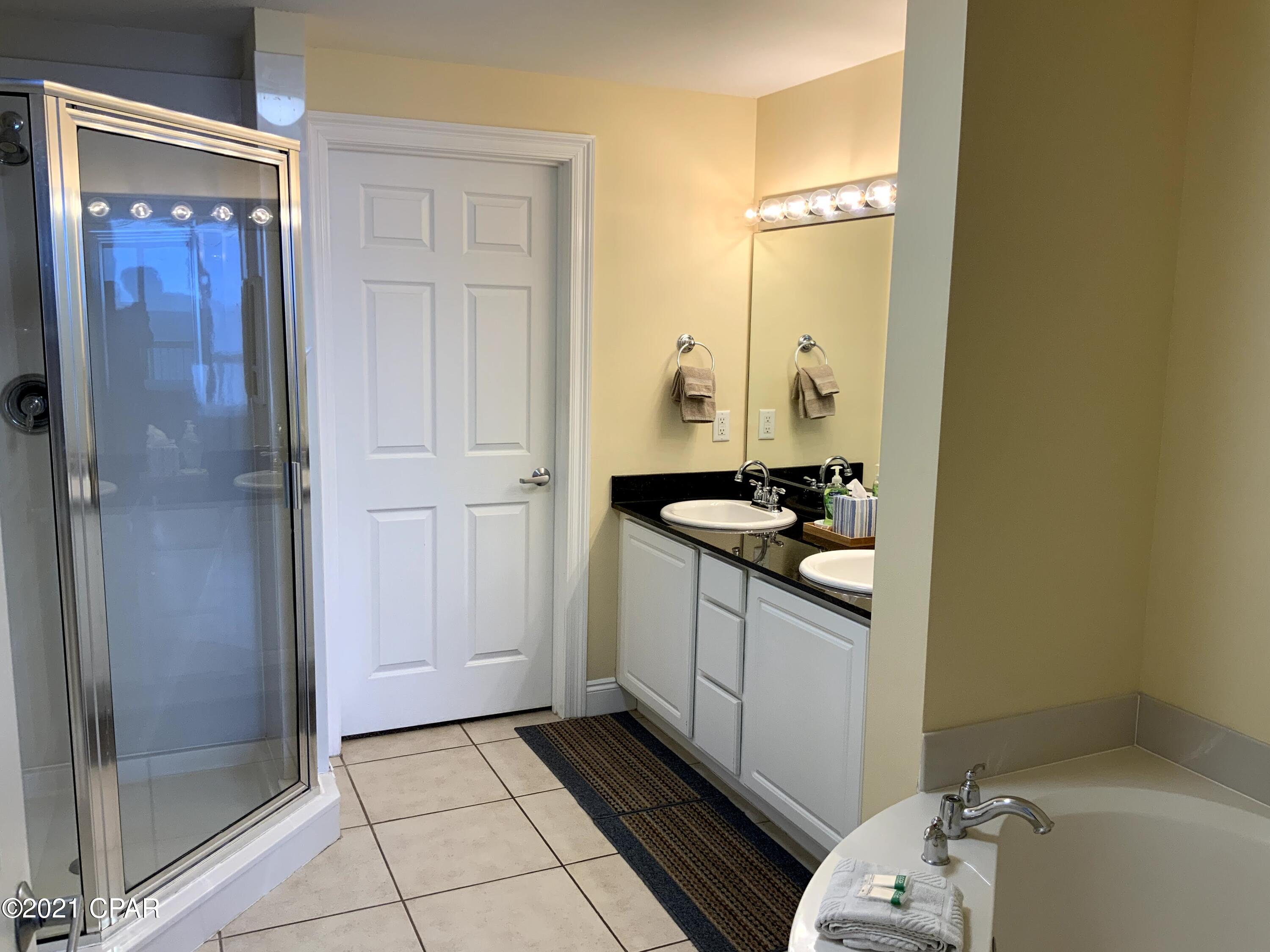 Calypso Towers II - Residential