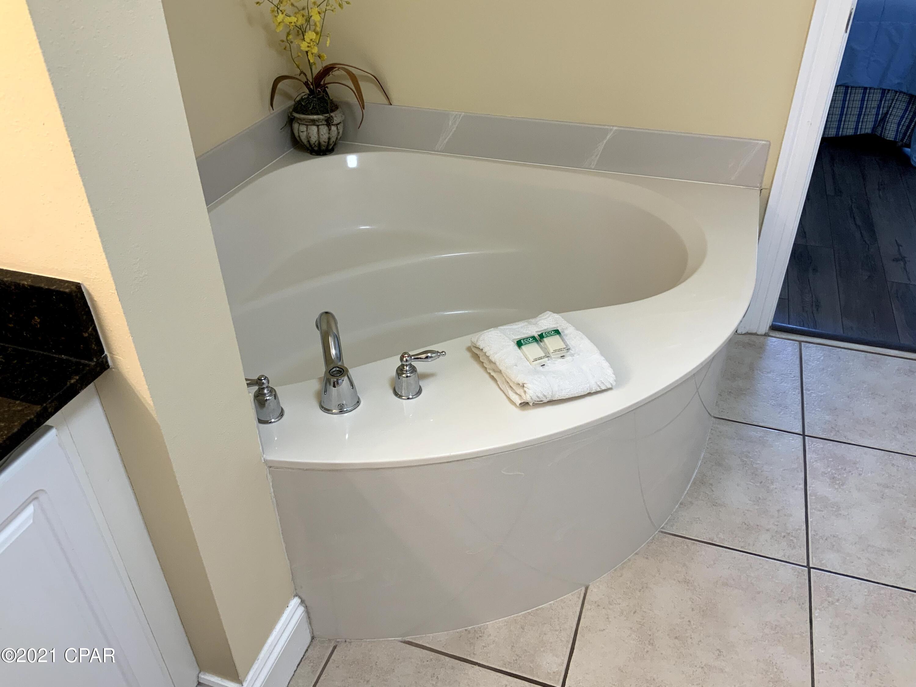 Calypso Towers II - Residential