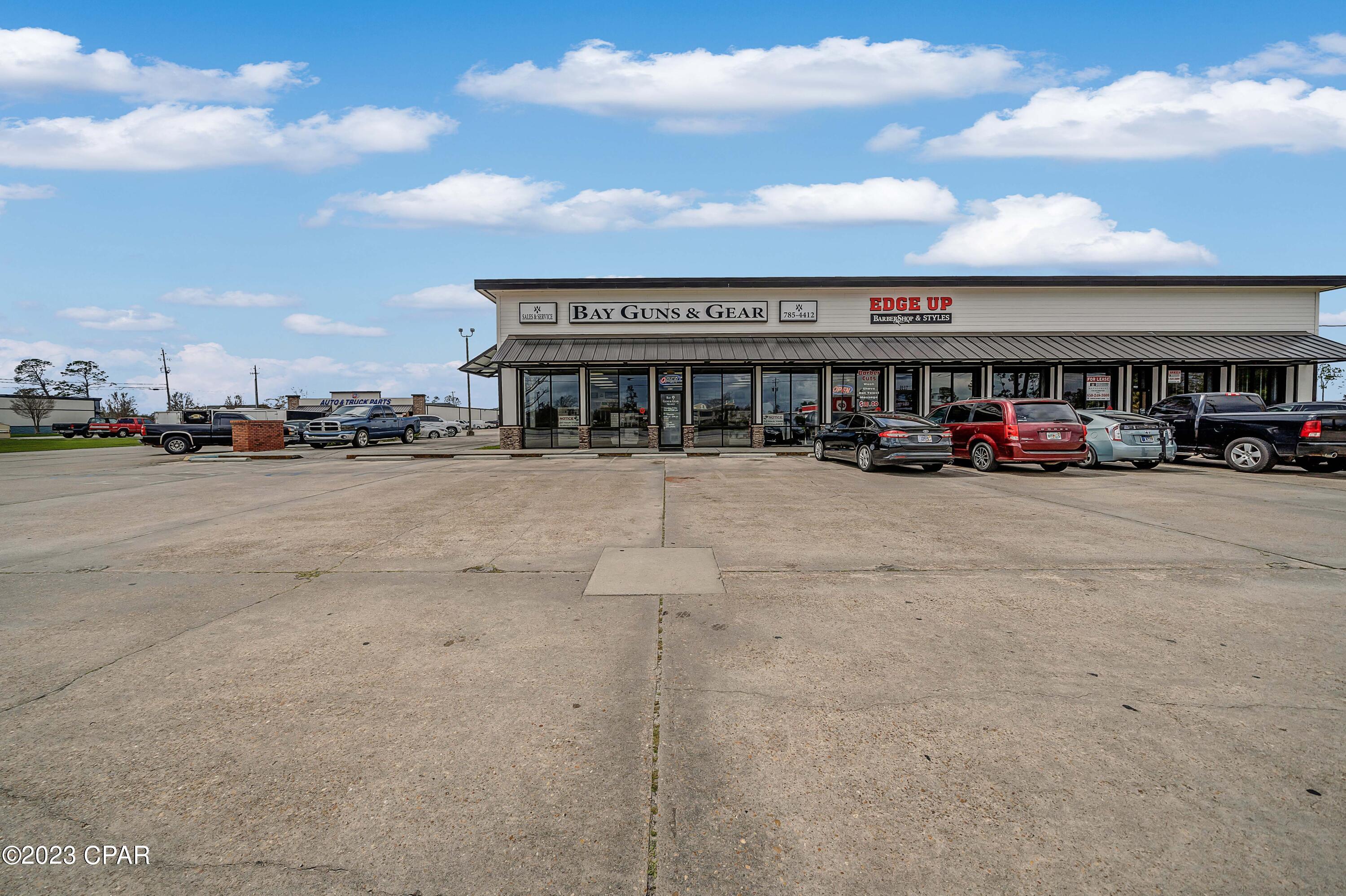 [No Recorded Subdiv] - Commercial Sale