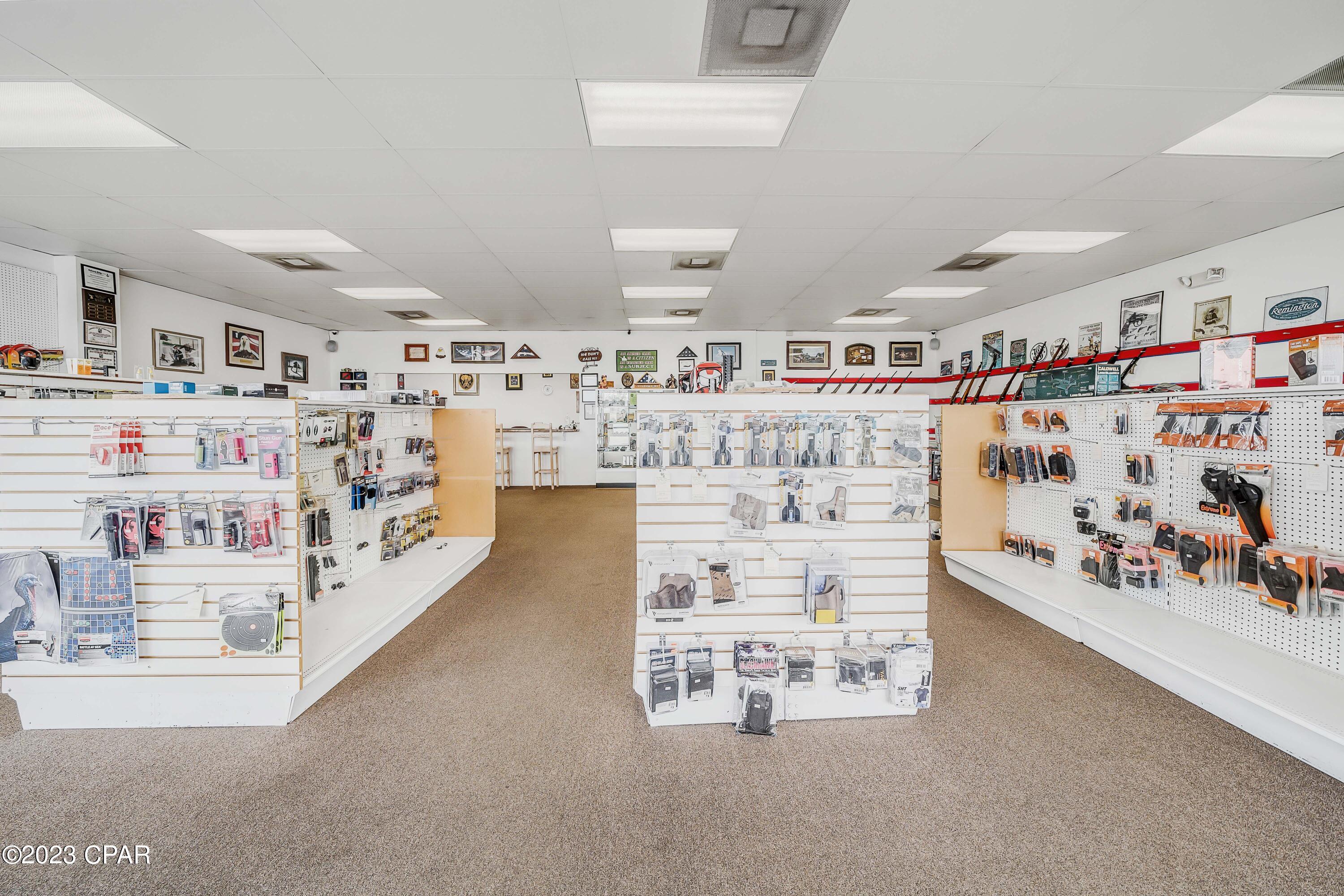 [No Recorded Subdiv] - Commercial Sale