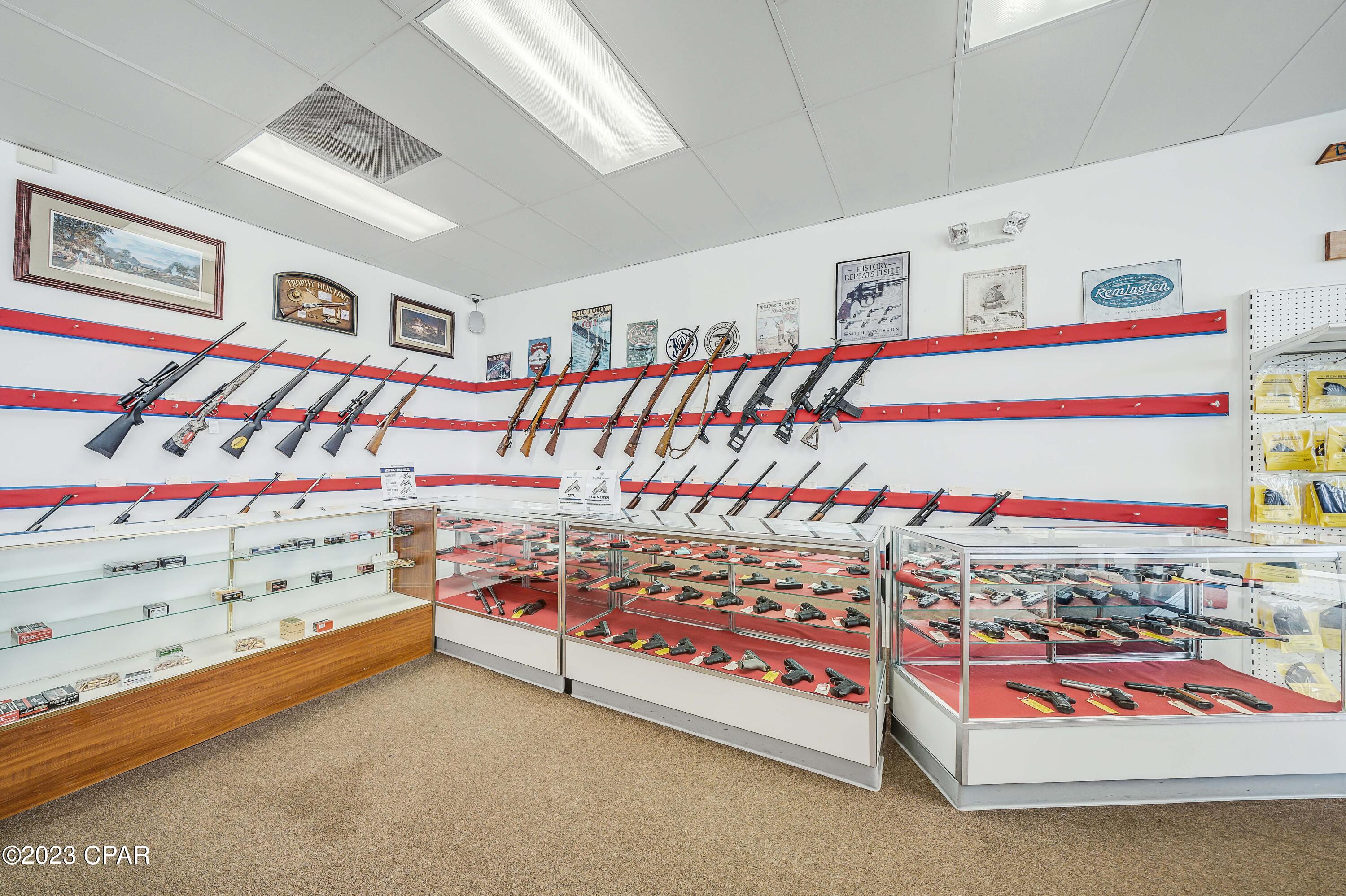 [No Recorded Subdiv] - Commercial Sale